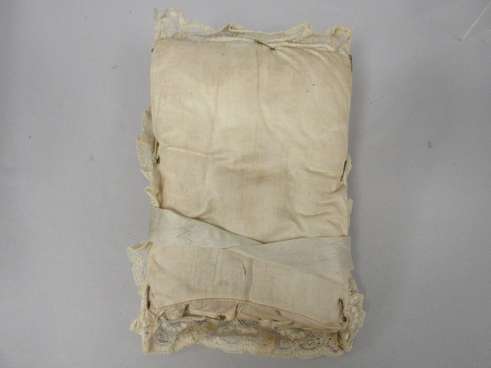 (2) BISQUE HEAD BABIES: - 5