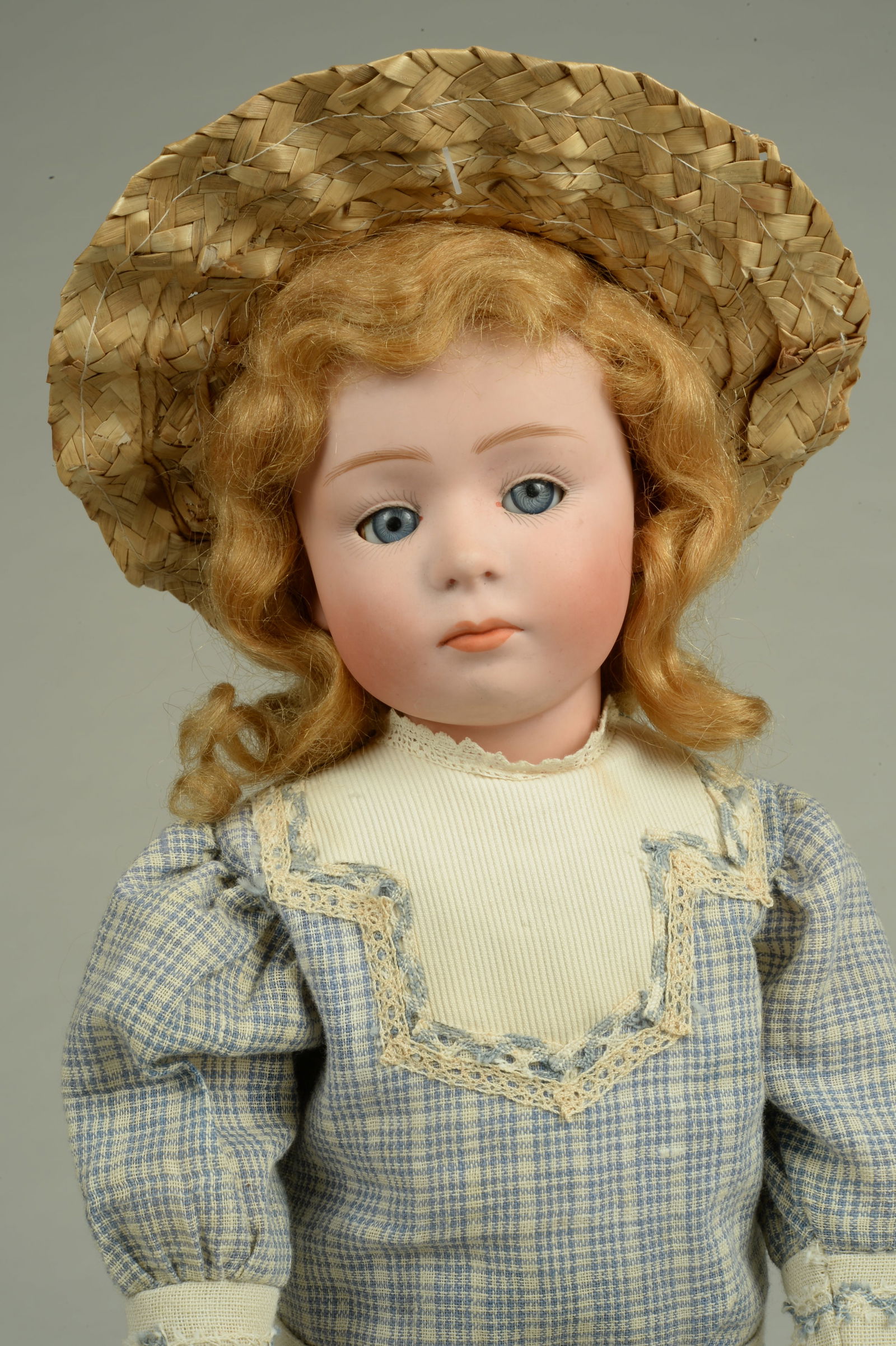 WONDERFUL 16 IN. HEUBACH 7246 POUTY CHILD: (1 of 12)