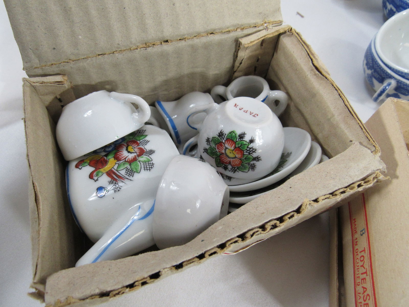 3 DOLL/CHILD TEA SETS: - 5