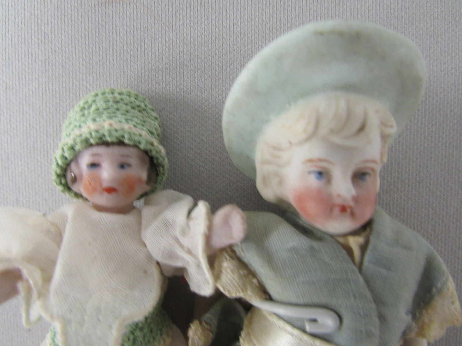 6 SMALL ALL BISQUE DOLLS: - 2