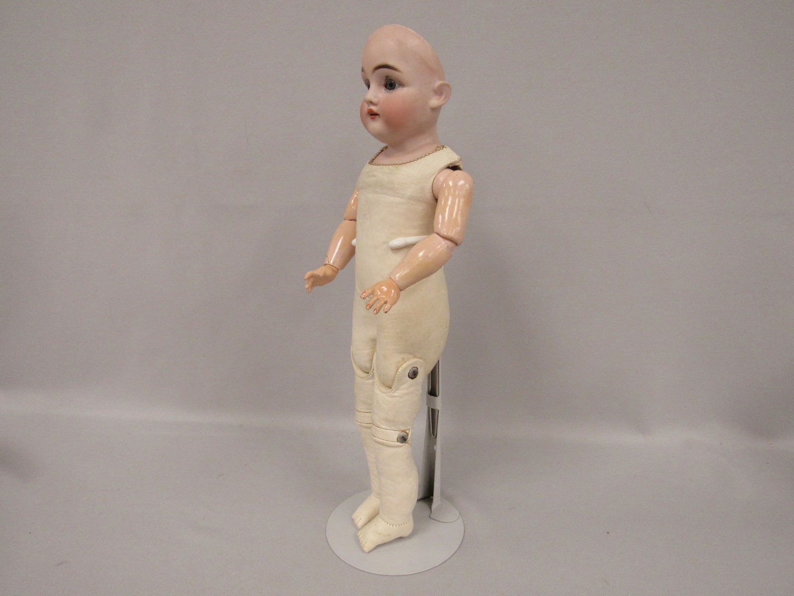 2 KESTNER DOLLS: - 4