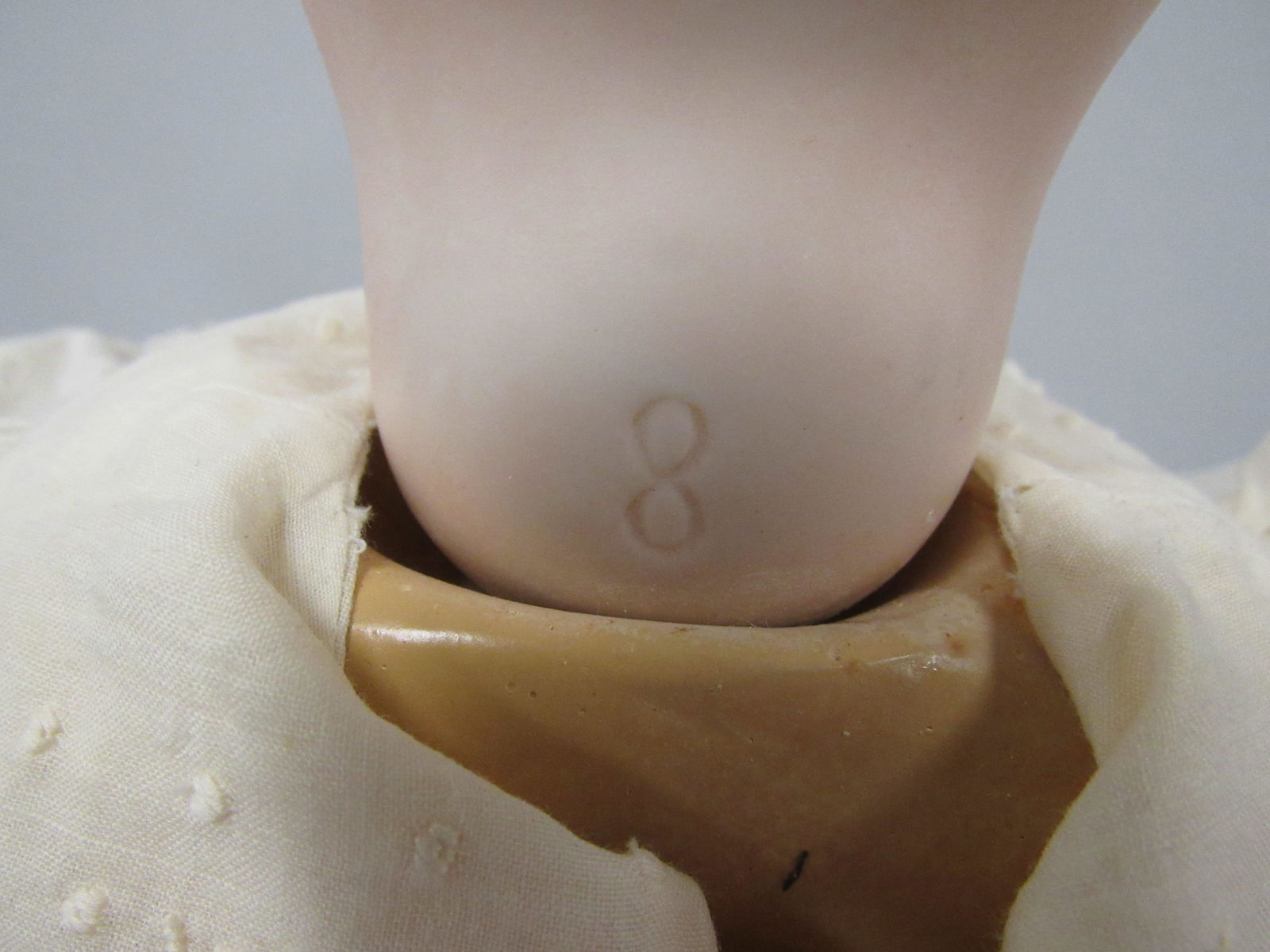 23 IN. JUMEAU HEAD DOLL: - 9