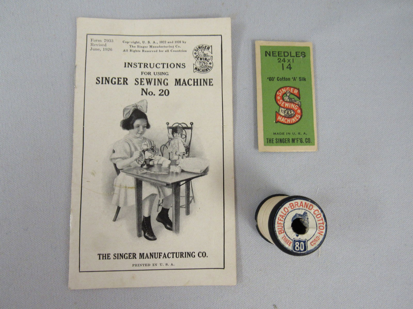 BOXED 1926 GIRLS SINGER SEWING MACHINE: - 6