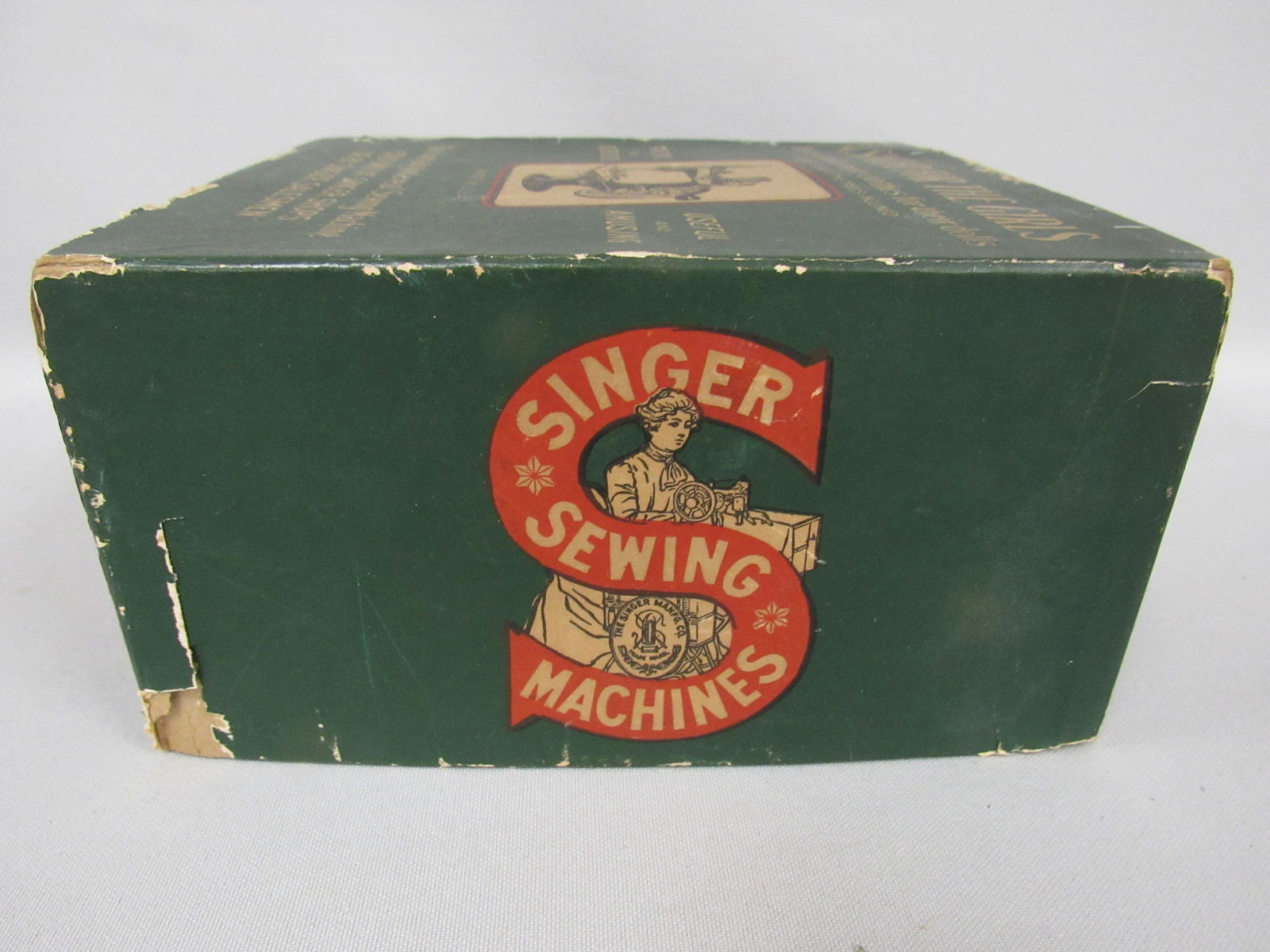 BOXED 1926 GIRLS SINGER SEWING MACHINE: - 9