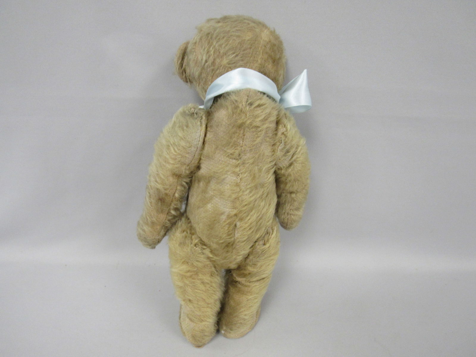 16 IN. MOHAIR BEAR: - 12