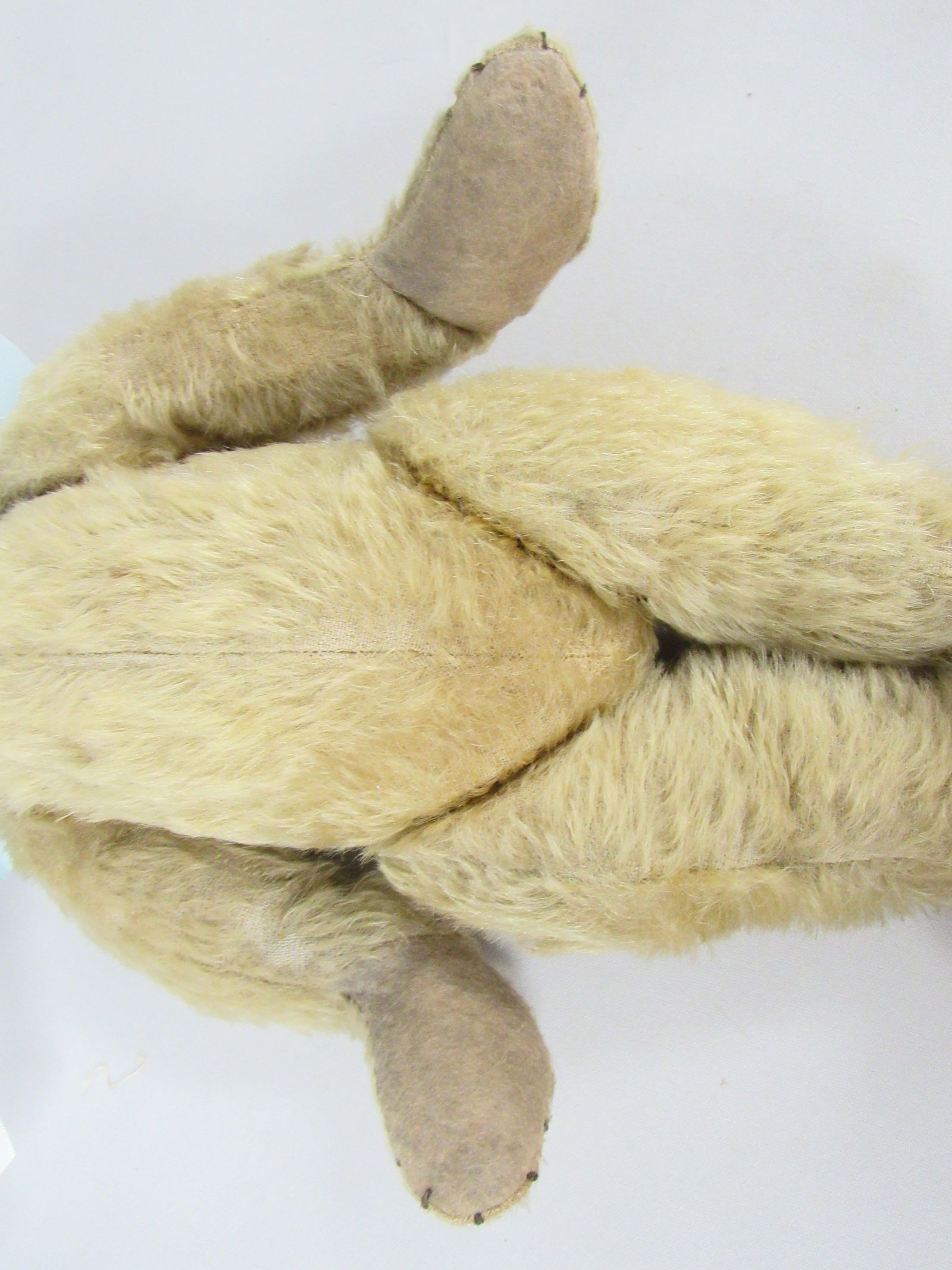 16 IN. MOHAIR BEAR: - 9