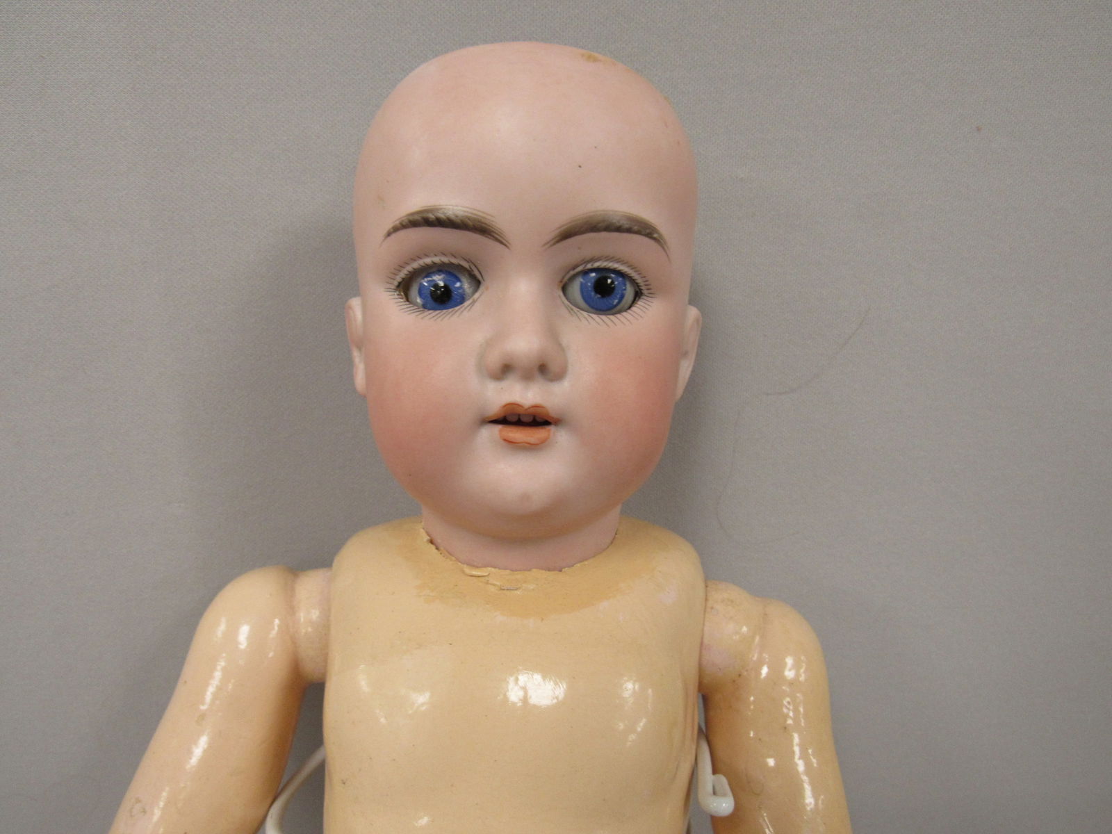 3 BISQUE HEAD DOLL GROUP: - 5