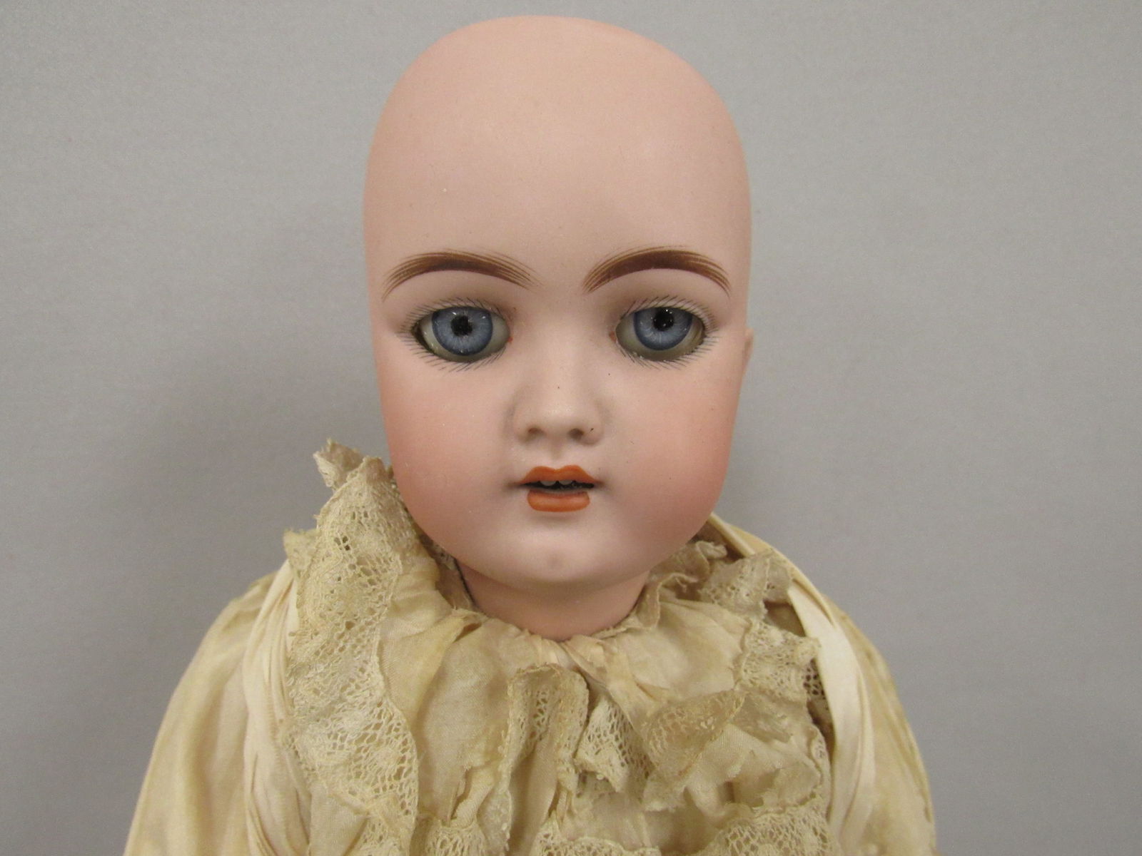 3 BISQUE HEAD DOLL GROUP: - 6