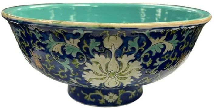 Chinese Porcelain Bowl: Chinese Porcelain Bowl, Diameter: 6 Inches