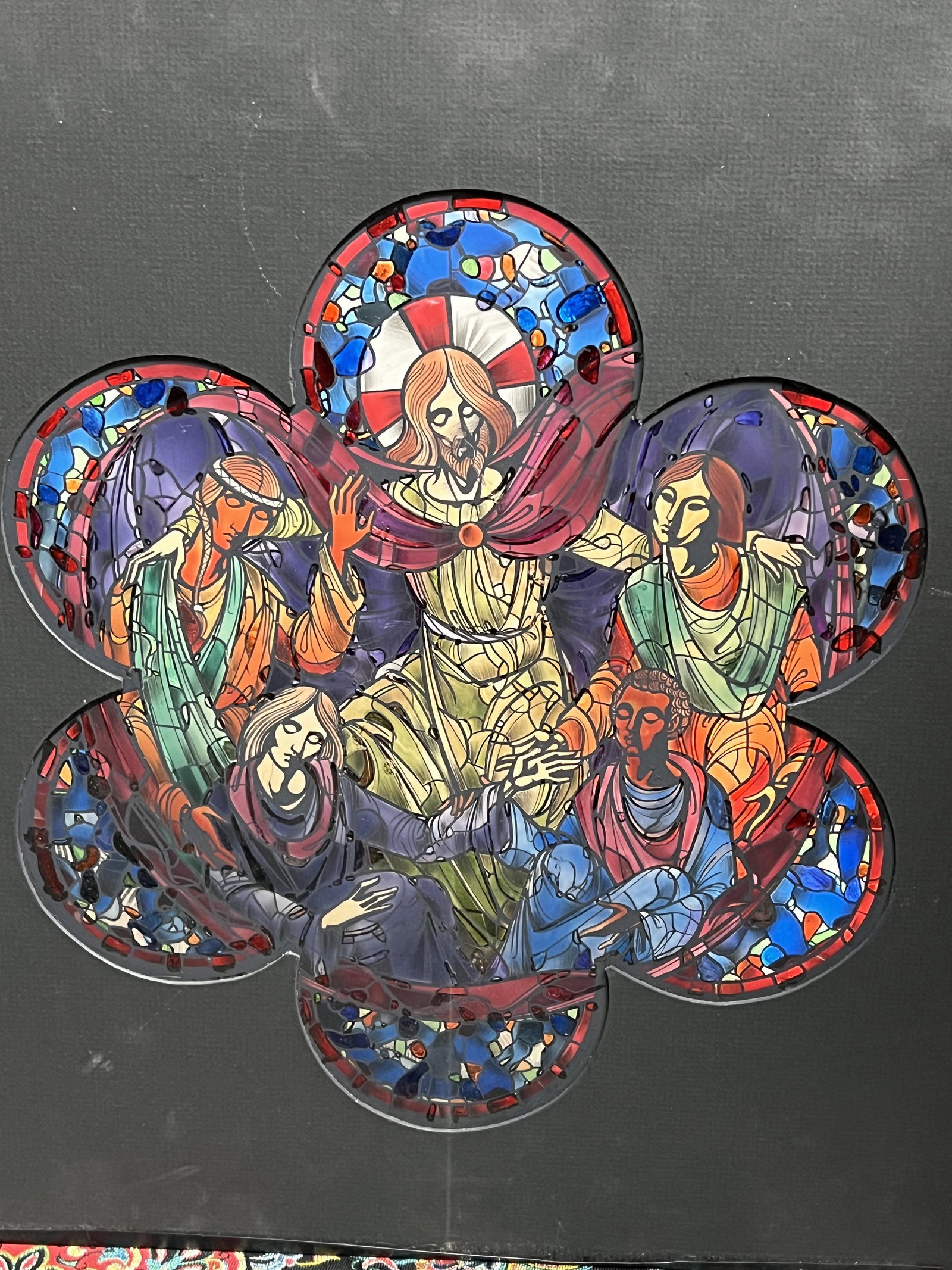 Stained Art Glass: Stained Art Glass, Diameter: 12 Inches