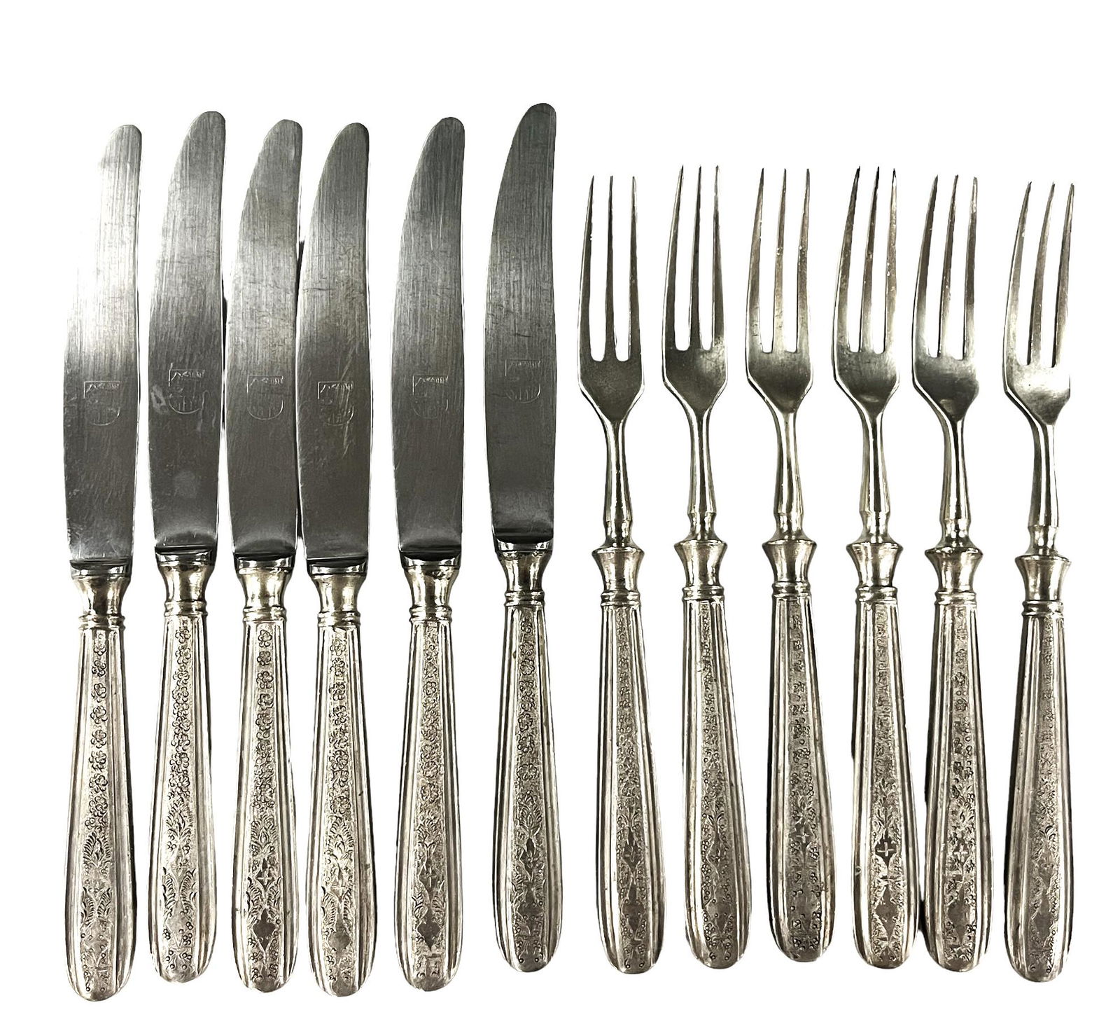 12 Pieces of Antique Repose Persian Solid Silver Knives and Forks (1 of 8)