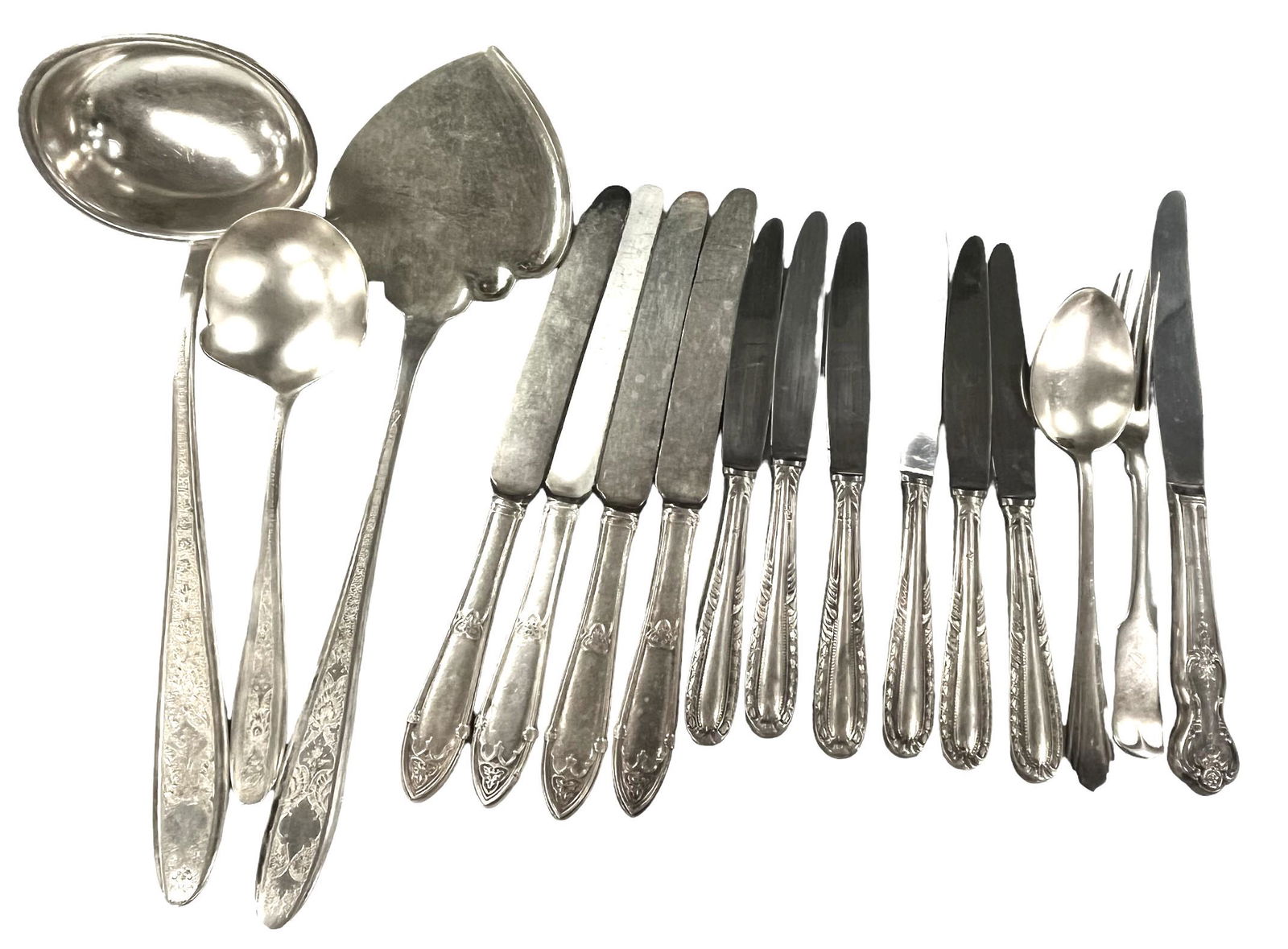 16 Pieces of Antique Repose Persian Solid Silver Knives and Forks and Other Items (1 of 16)