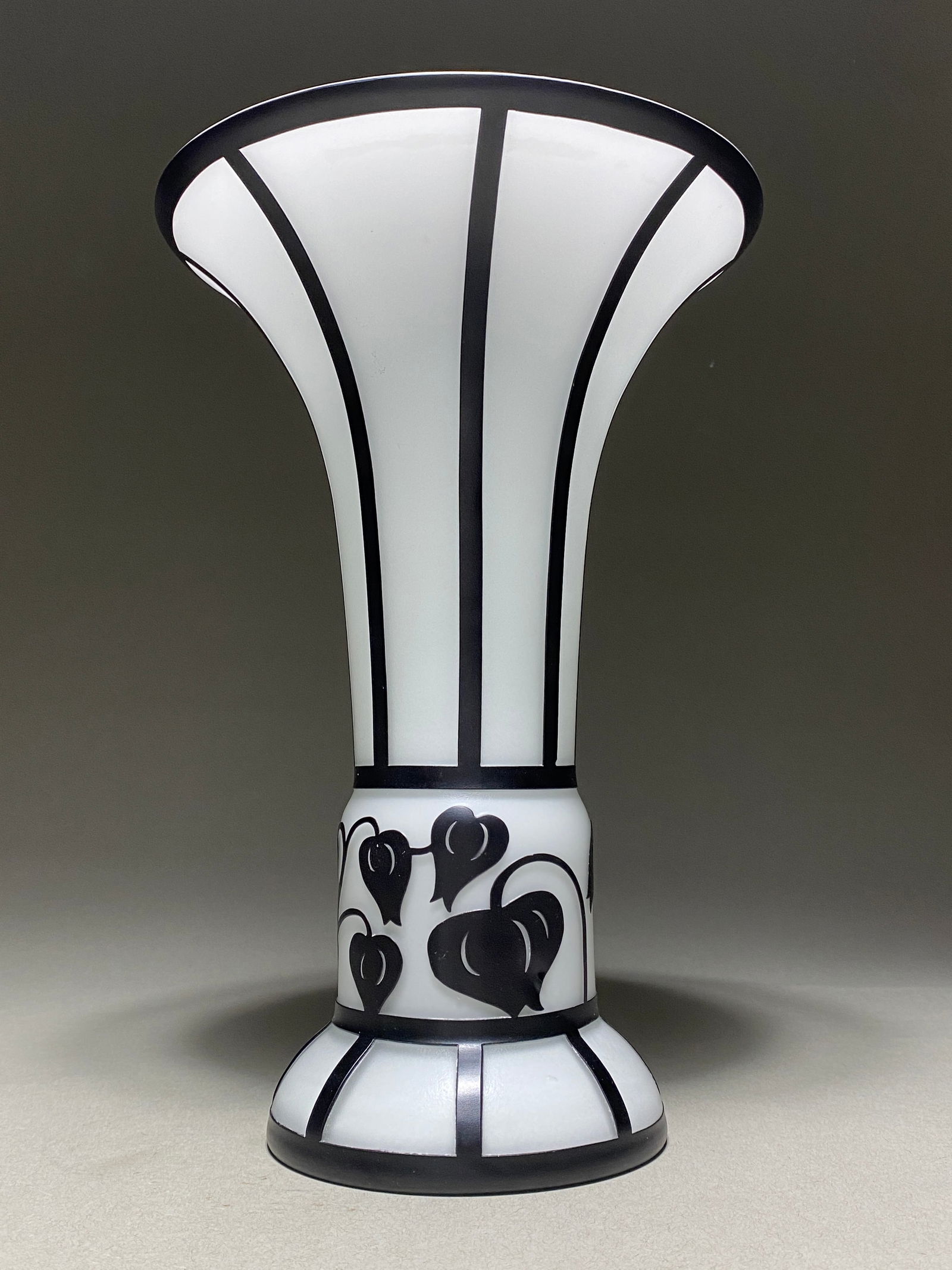 Josef Hoffmann Style Art Nouveau Vase in White and Black Glass, early 20th Century (1 of 1)