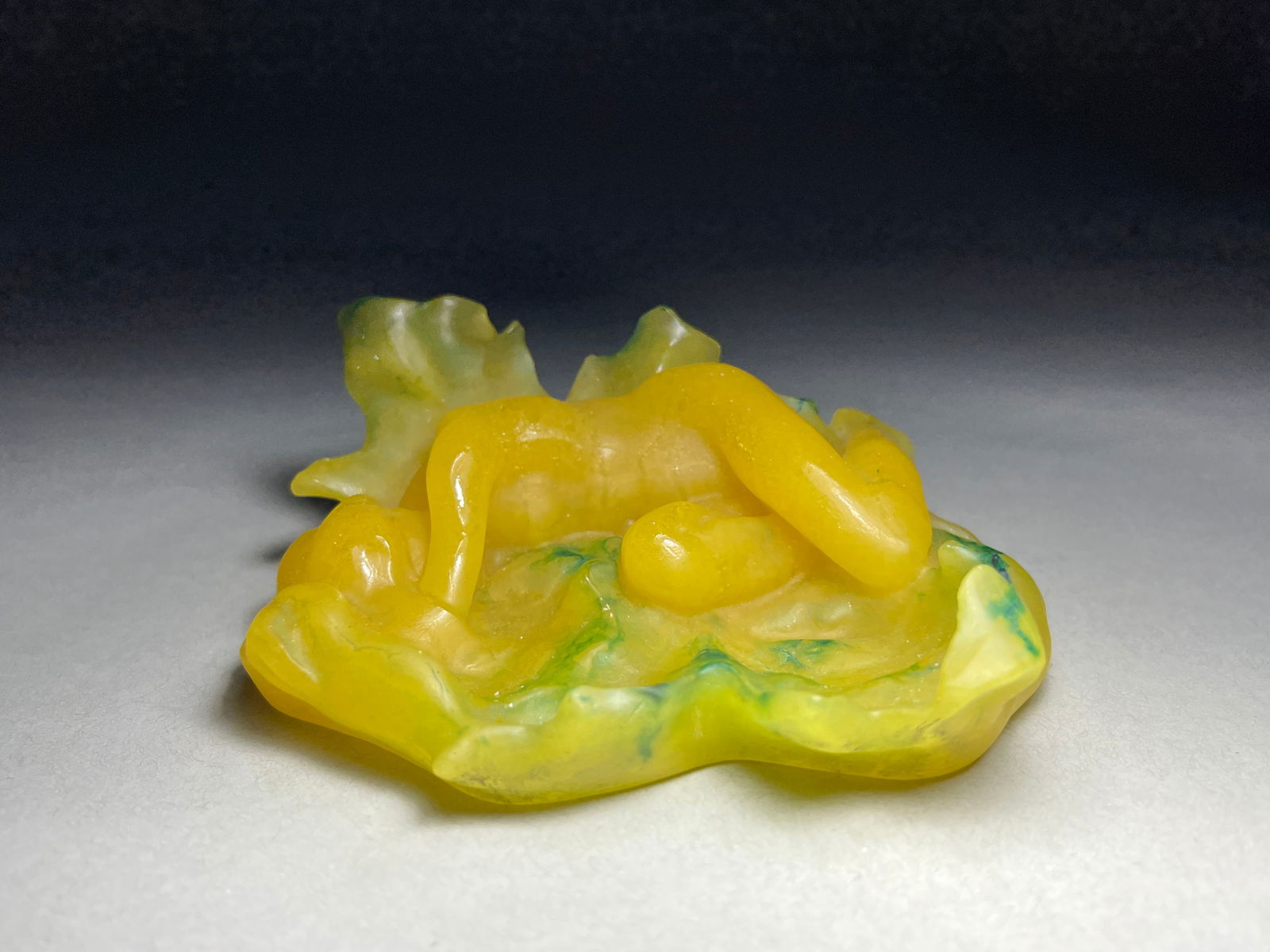 Pate-de-Verre Vide Poche in the style of Amalric Walter and Alfred Finot: Pate-de-Verre Vide Poche in the style of Amalric Walter and Alfred Finot. Exquisite Art Nouveau pate-de-verre glass vide poche (decorative dish) in a vibrant sunshine yellow with delicate swirls of tr