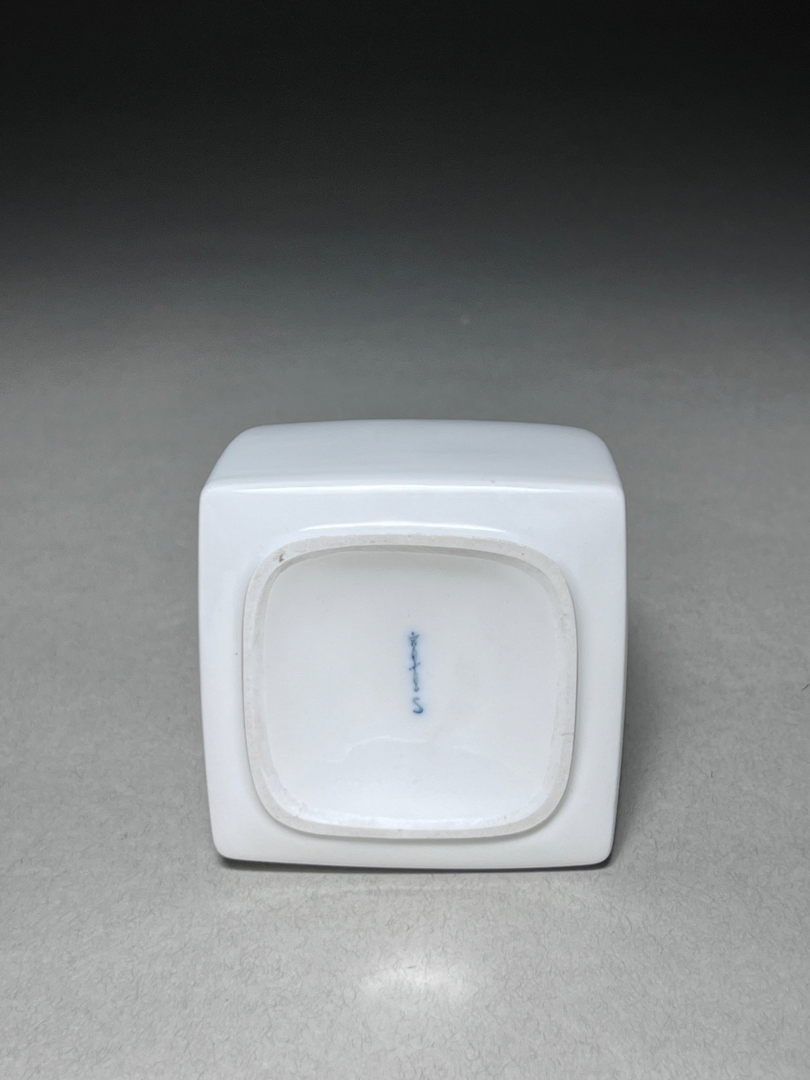 A KPM porcelain vase designed by Trude Petri: A KPM porcelain vase designed by Trude Petri. Trude Petri began training as a potter at the Hamburg School of Fine and applied arts in 1925. From 1928 she first worked as a freelancer for the Staatlic