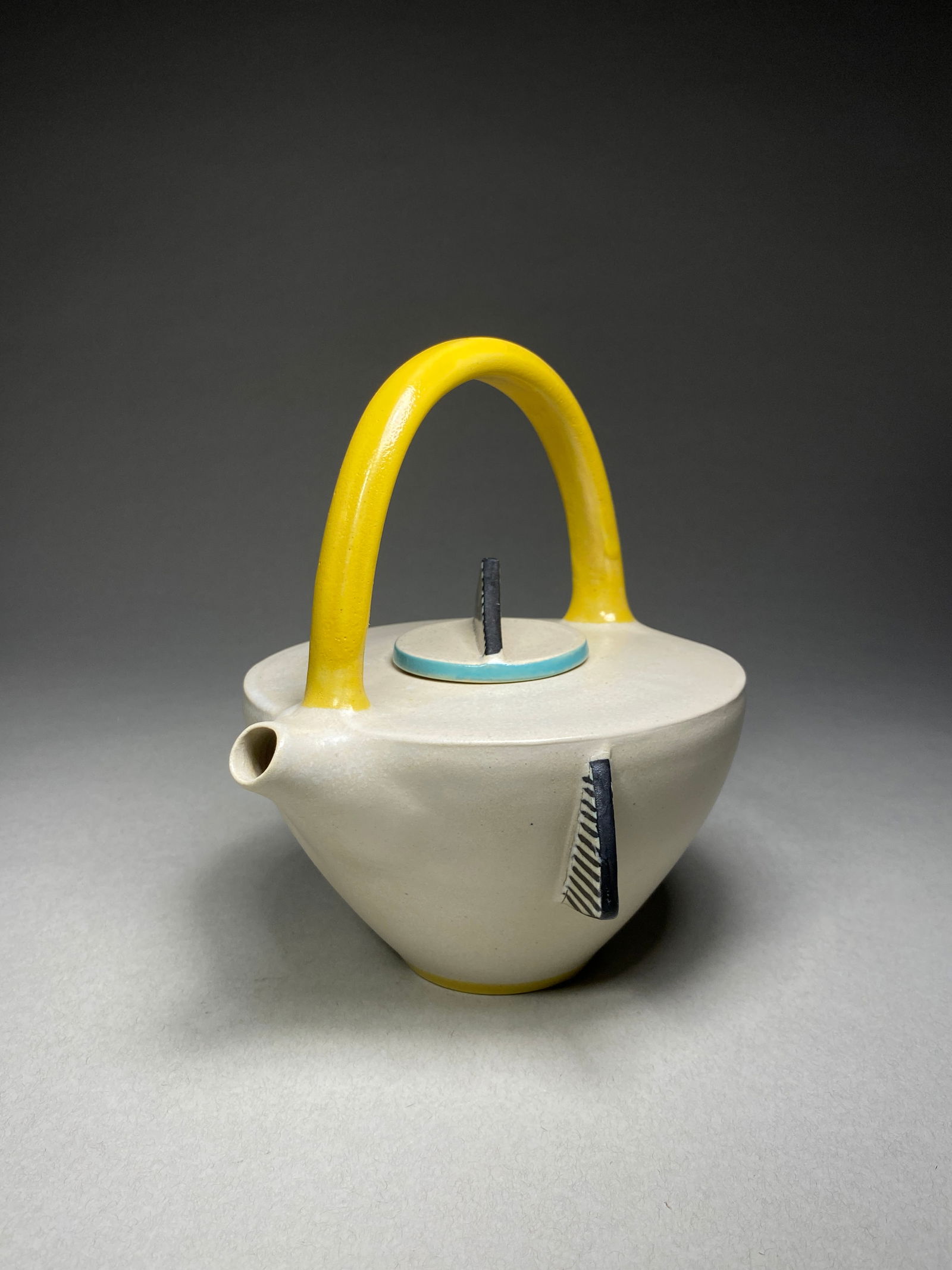 Contemporary Teapot in Memphis Group Style, Possibly Ettore Sottsass, 20th Century (1 of 6)