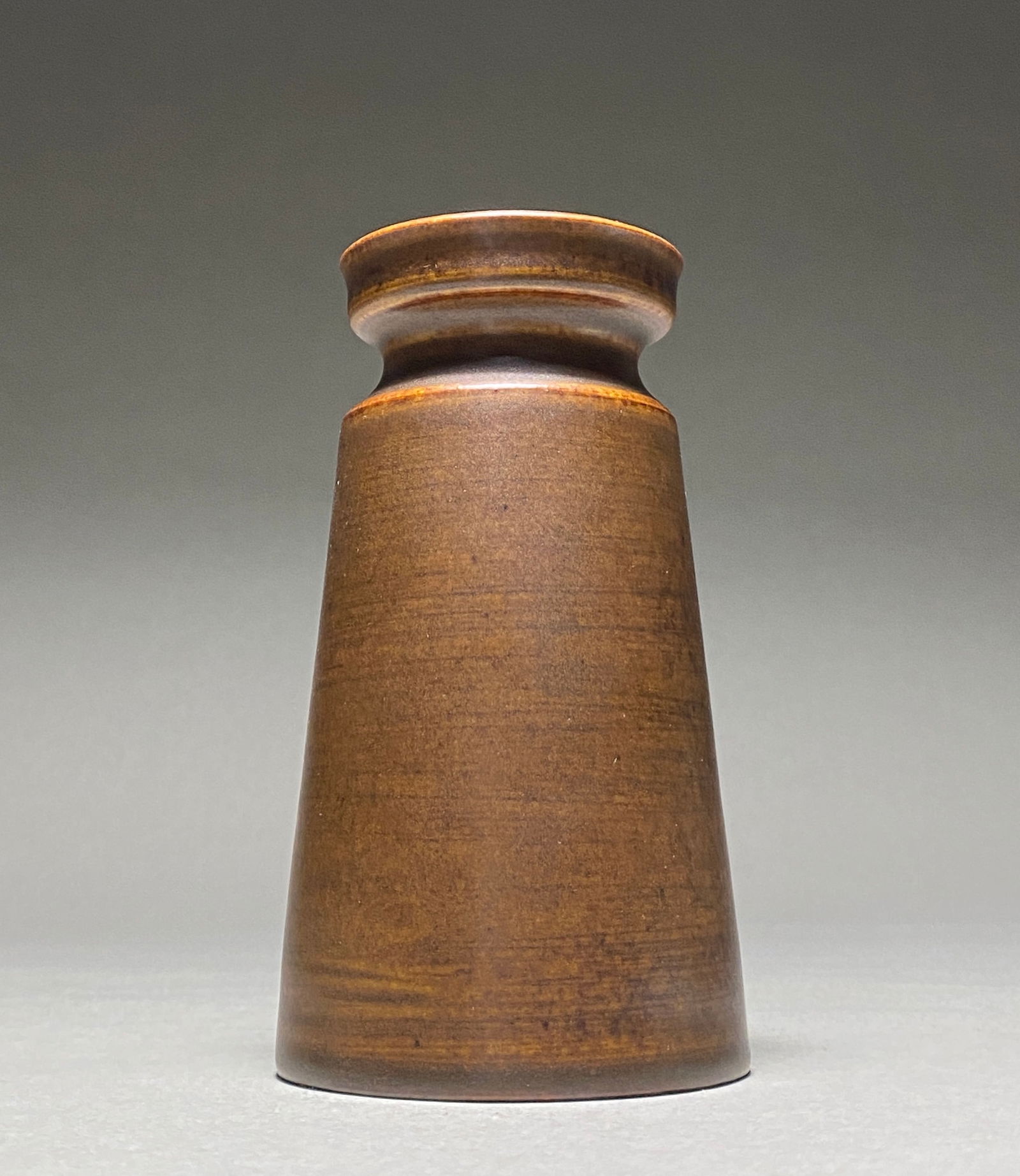 Triller Tobo Unique Brown Ceramic Vase, Distinctive Mid 20th Century: Triller Tobo Unique Brown Ceramic Vase, Distinctive Mid 20th Century Vase by Triller Tobo, created in the 1950s, exemplifies his mastery of ceramic techniques and rich, lustrous brown glaze. Its elega