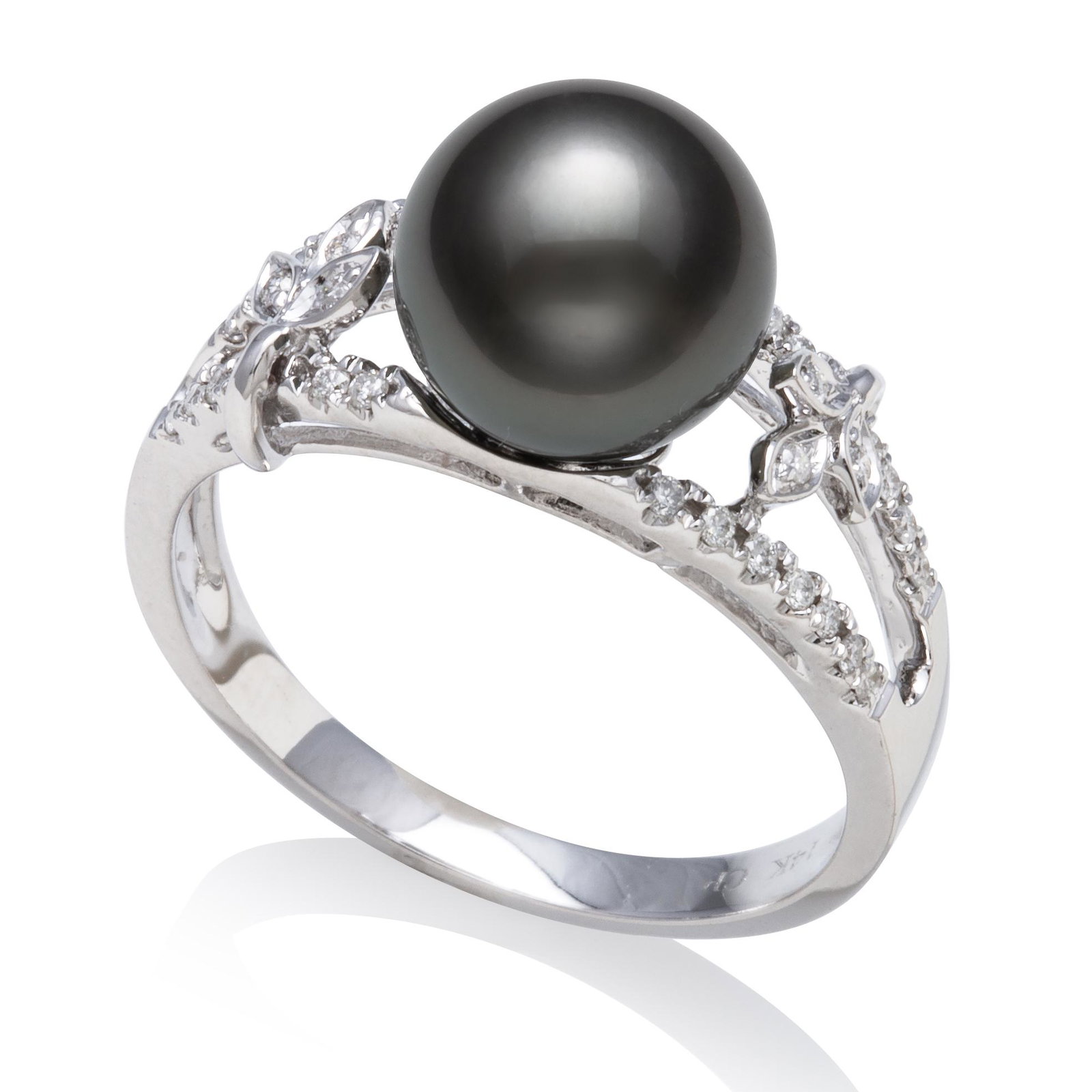 14KT WG 8-9MM TAHITIAN PEAR & DIAMOND RING: Retail Price: $10,000.00 / 14KT WG 8-9MM TAHITIAN PEAR & DIAMOND RING / REF: R-3444WA