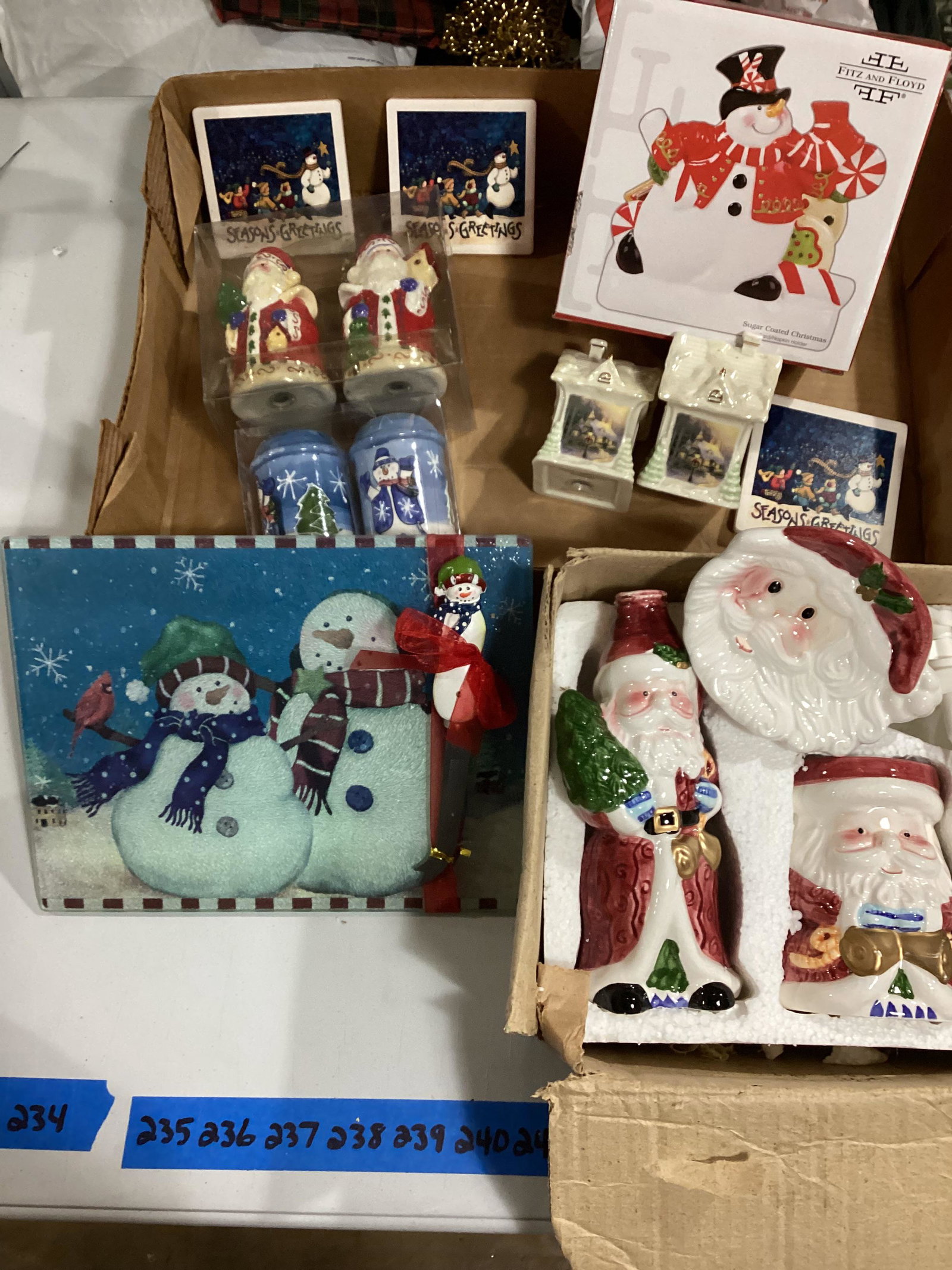 Box lot of Kitchen Items - Lenox Thomas Kinkade S&P, Santa Sink Set, Cutting Board and more: Christmas Kitchen Items