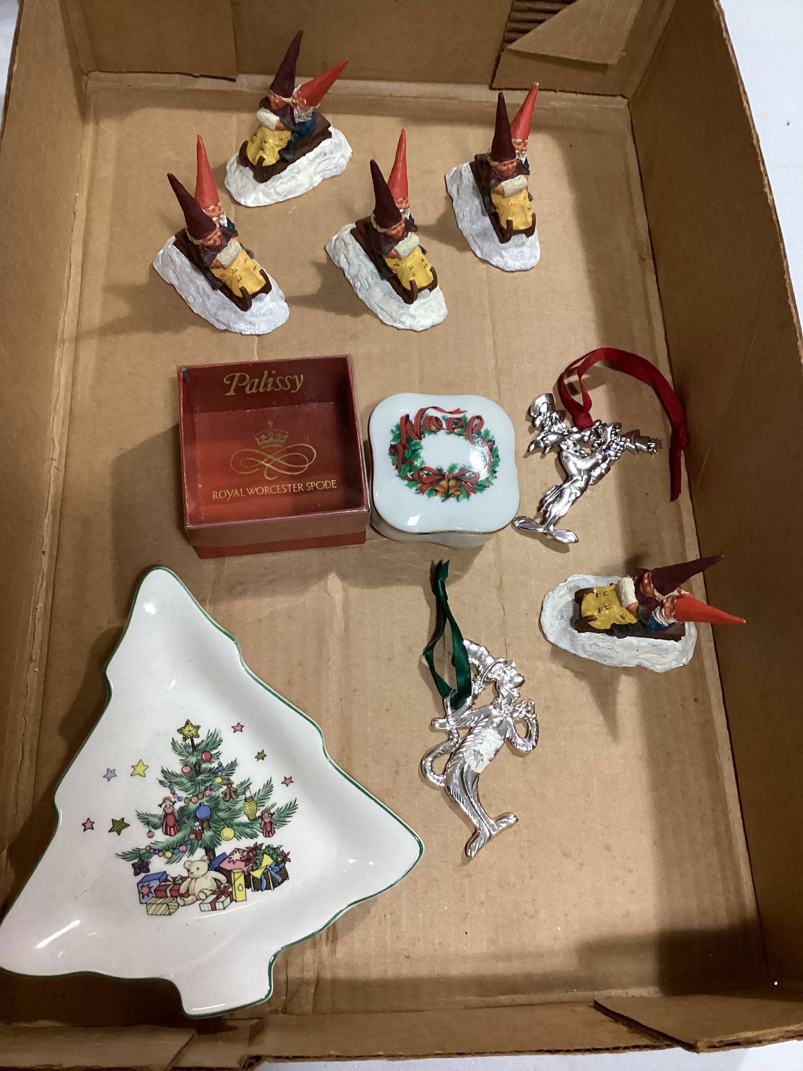 Enesco Gnomes, Nikko Tree Dish, Cat in the Hat & Wiley Cyote Ornaments and more: Box Lot