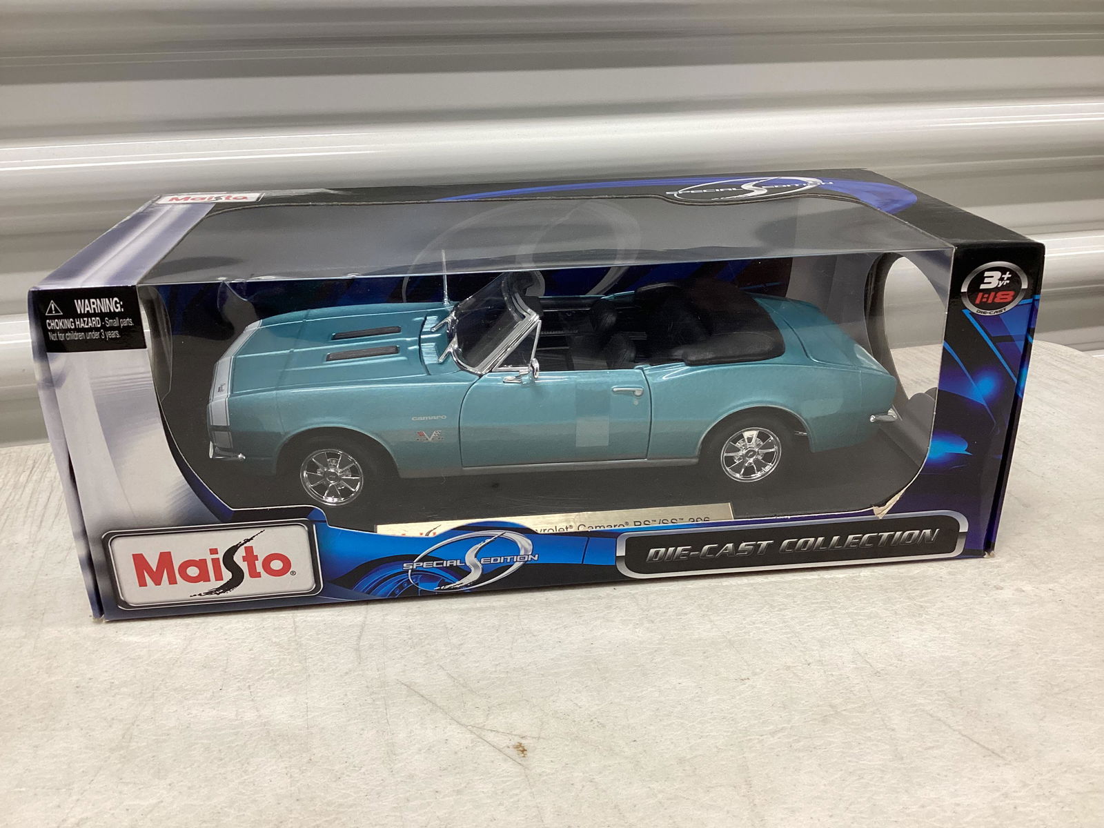 Maisto Special Edition 1967 Chevy Camaro RS/SS 396 (1 of 1)