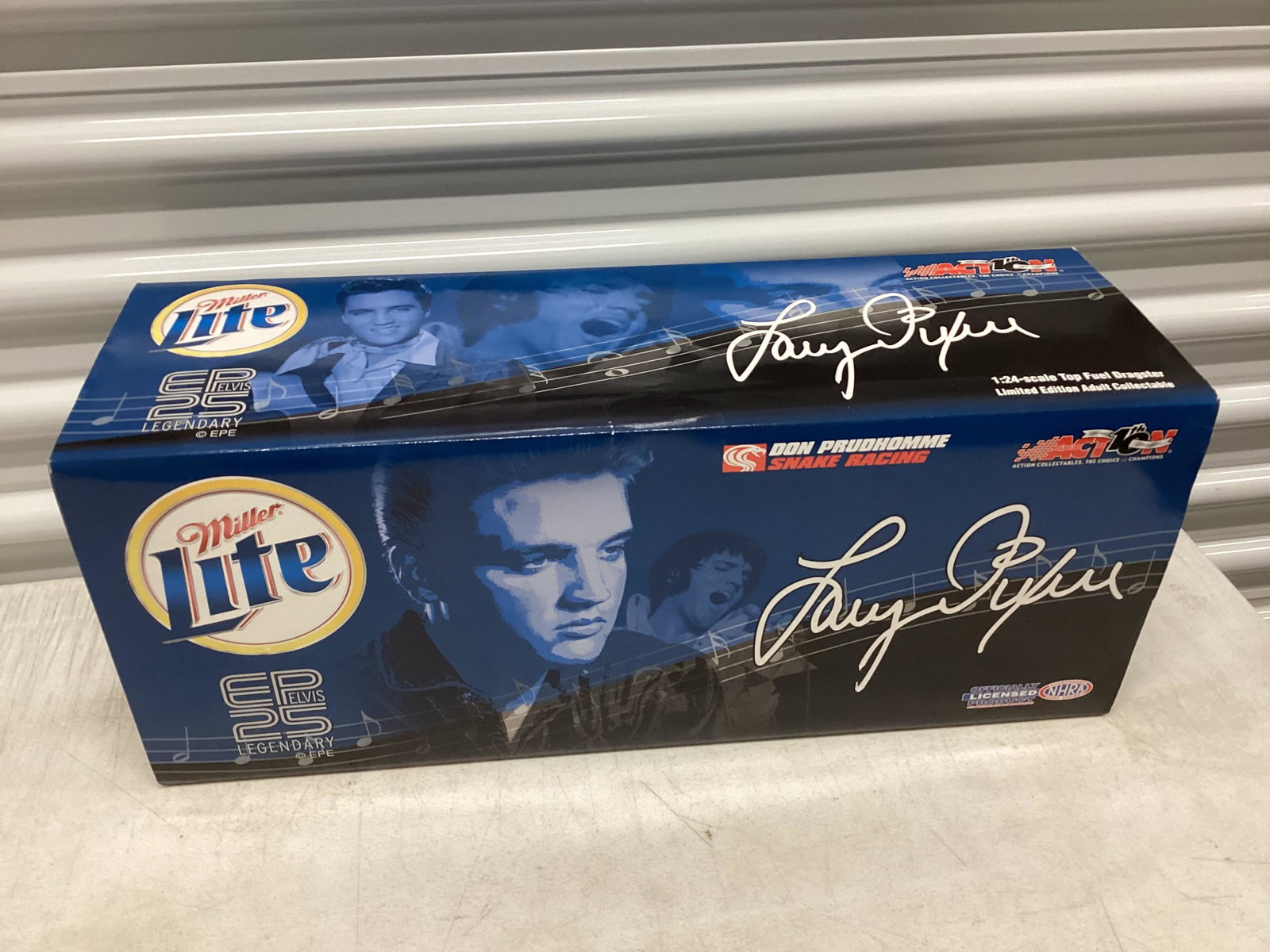 Action Racing Miller Lite Elvis 25th Anniversary Top Fuel Dragster (1 of 1)