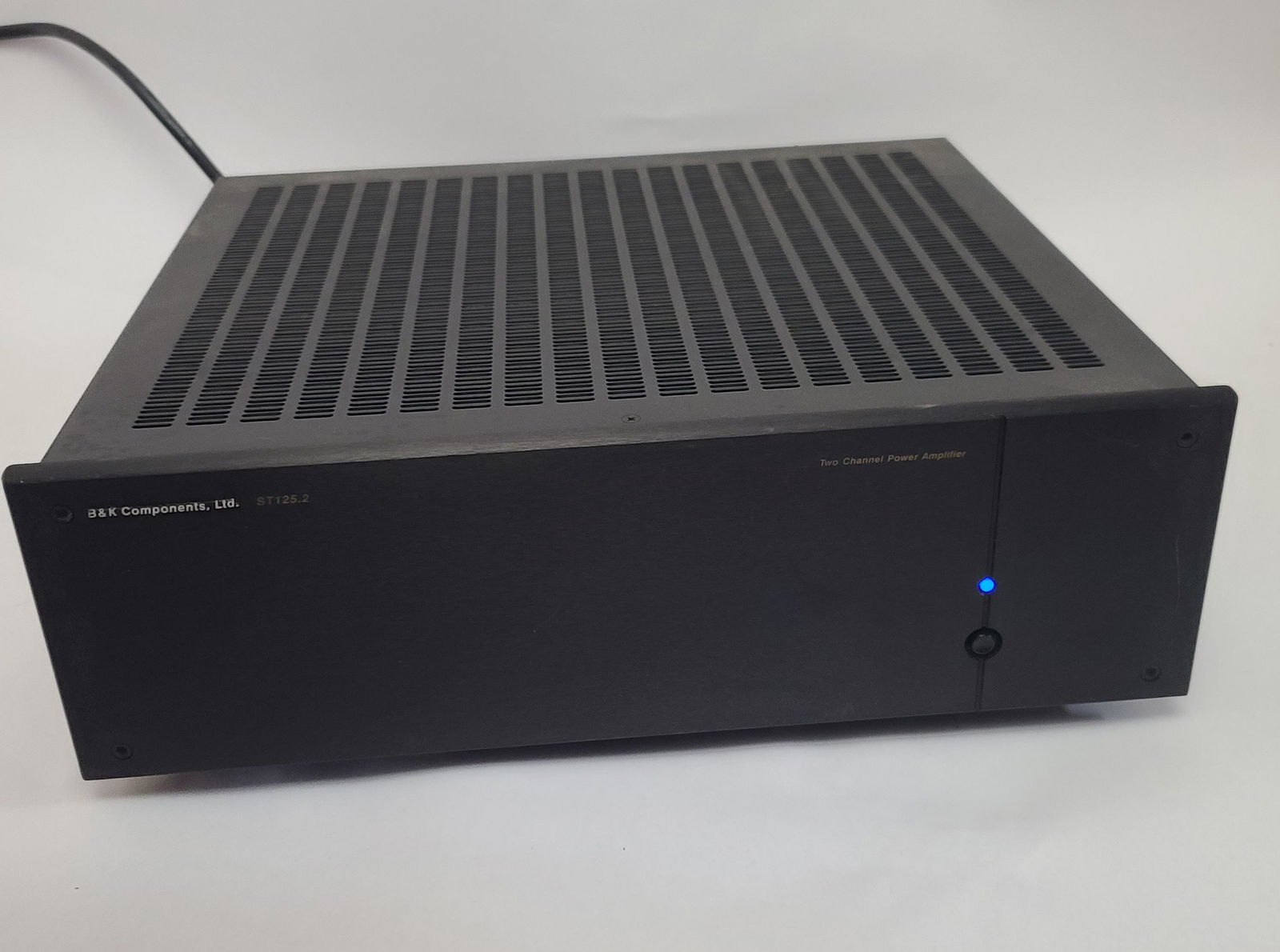 B&K Components ST125.2  two channel power amplifier (1 of 2)