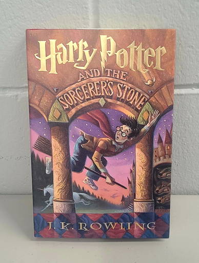 Harry Potter and the Sorcerer's Stone Scholastic Paperback 1st Ed 2nd Print  1999