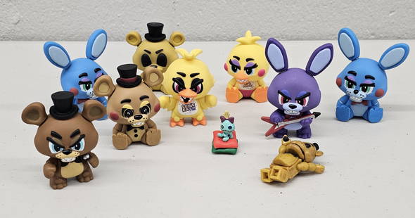 FNAF SECURITY BREACH - Mystery Minis (BOX 12 Figurines) : :  Mystery Mini FUNKO Funko Five Nights at Freddy