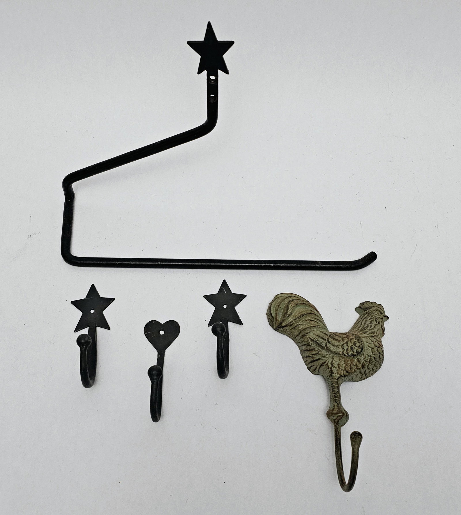 Farmhouse Metal Wall Hooks and Towel Bar (1 of 2)