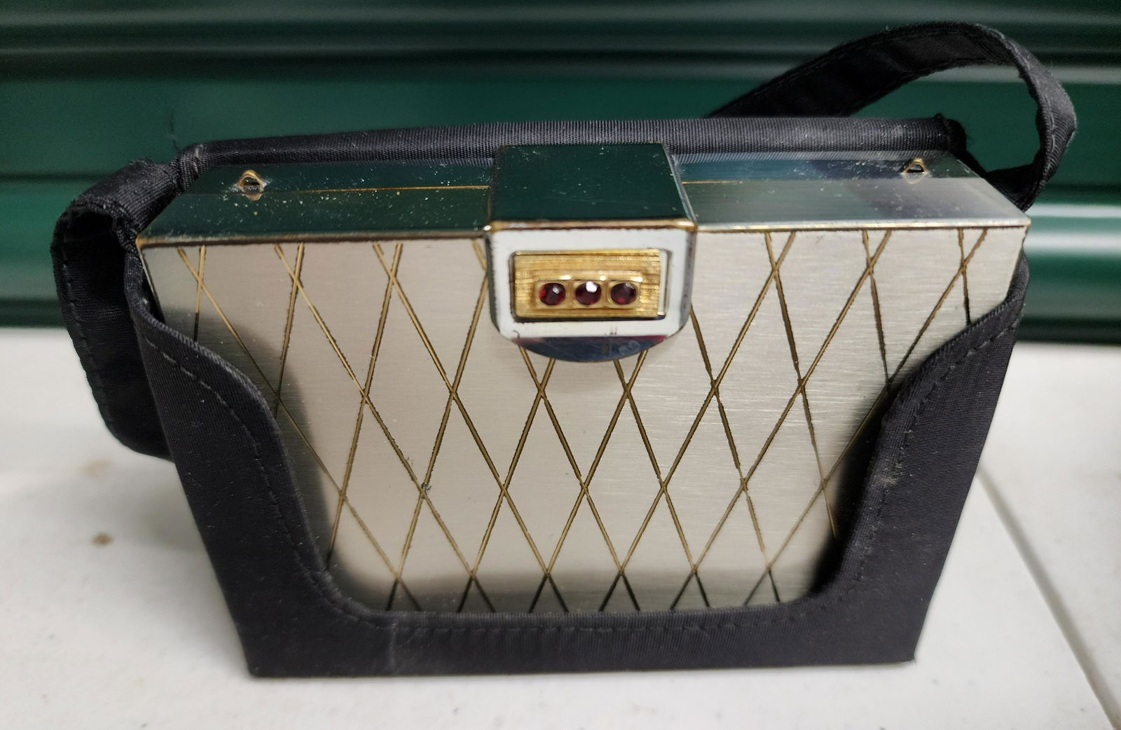 Vintage compact purse 1950s Volupte (1 of 3)