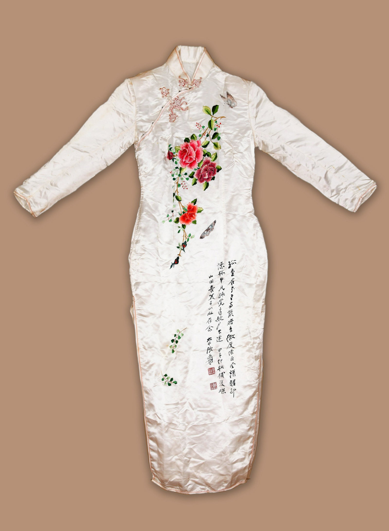 CHINESE LADY ROBE WITH HAND-DRAWN PAINTING OF FLOWER SIGNED BY ZHANG DAQIAN (1 of 9)