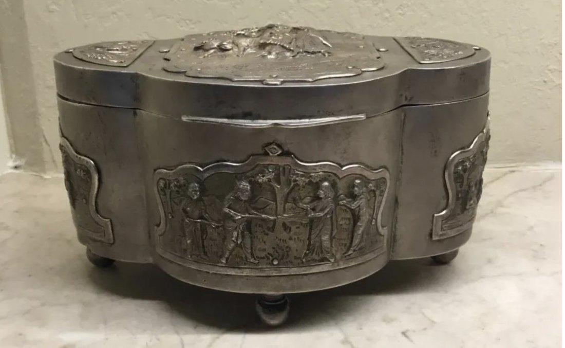 Burmese Silver Betel Nut Box, 19th Century (1 of 6)