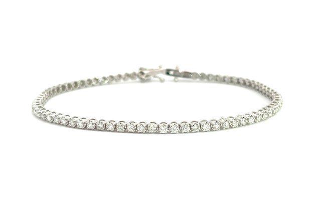1.85 Tcw E-F/VS Natural Diamond Tennis Bracelet 14K White Gold with "APPRAISAL": *****FREE SHIPPING within USA***** 1.85 Tcw E-F/VS Natural Diamond Tennis Bracelet 14K White Gold Manufacturer's Suggested Retail Price: $ 6500.00-8750.00 Appraisal Report(Certific