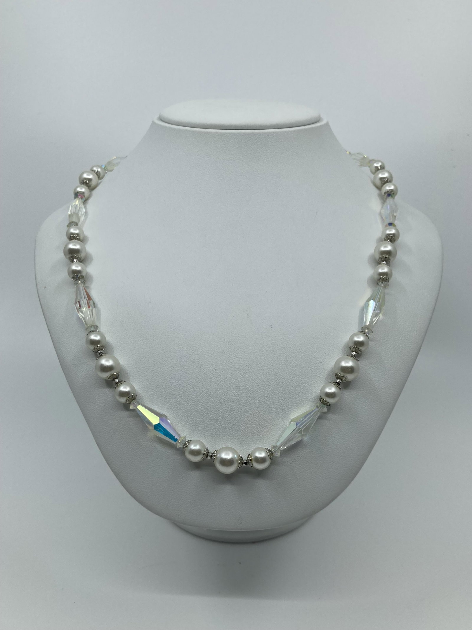 Vintage Sherman Crystal Rhinestones and fantasy Pearl Necklace (1 of 5)