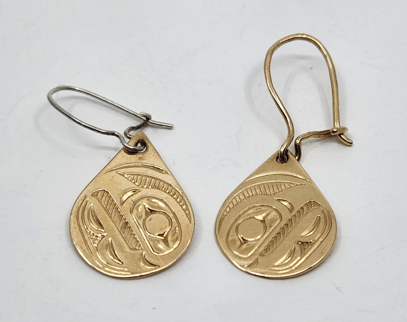 Haida North West Coast, 14K Gold Eagles Earrings, Signed ORIS (1 of 4)