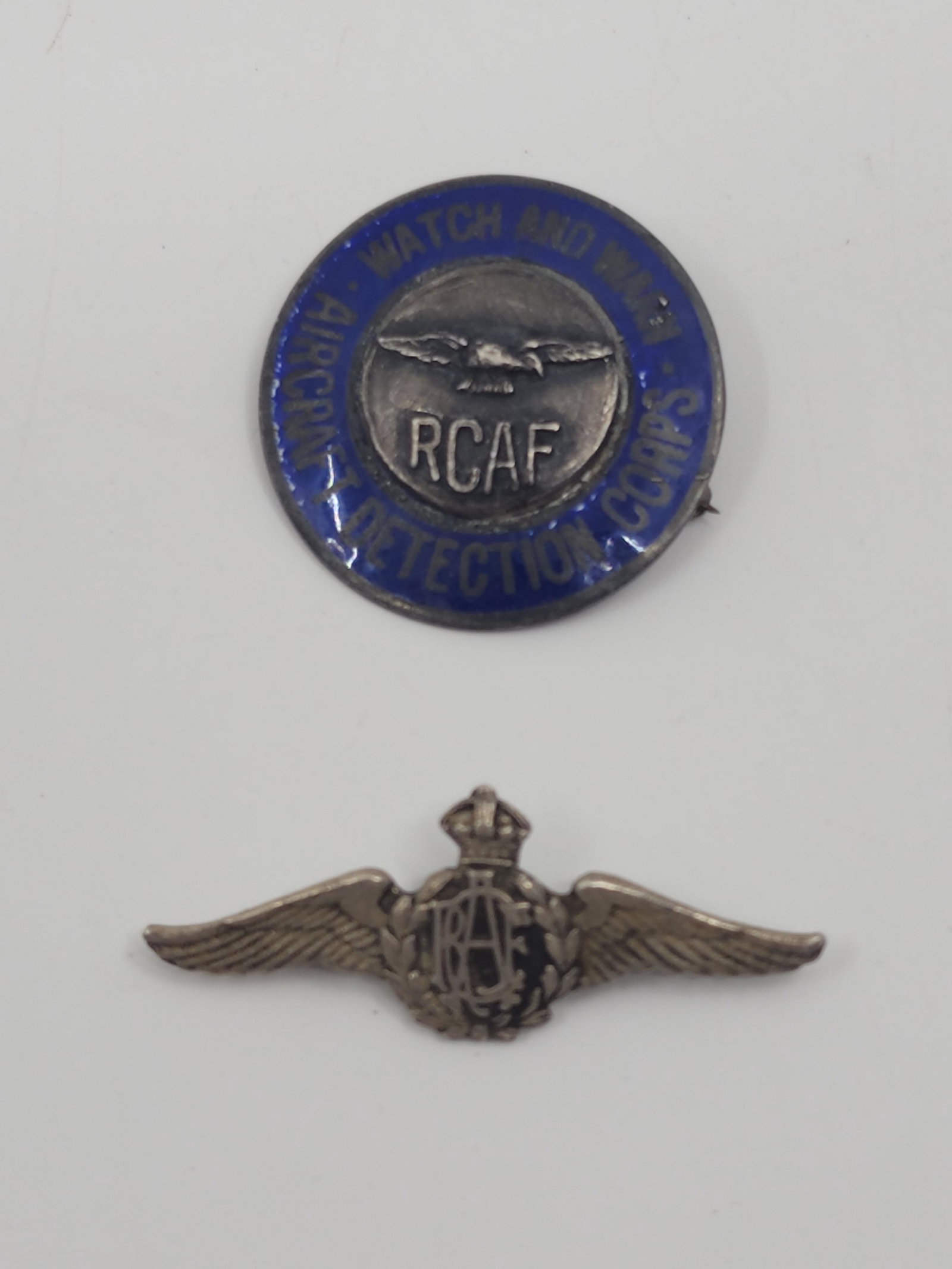 Set of 2 RCAF Sterling Silver Pin's (1 of 3)