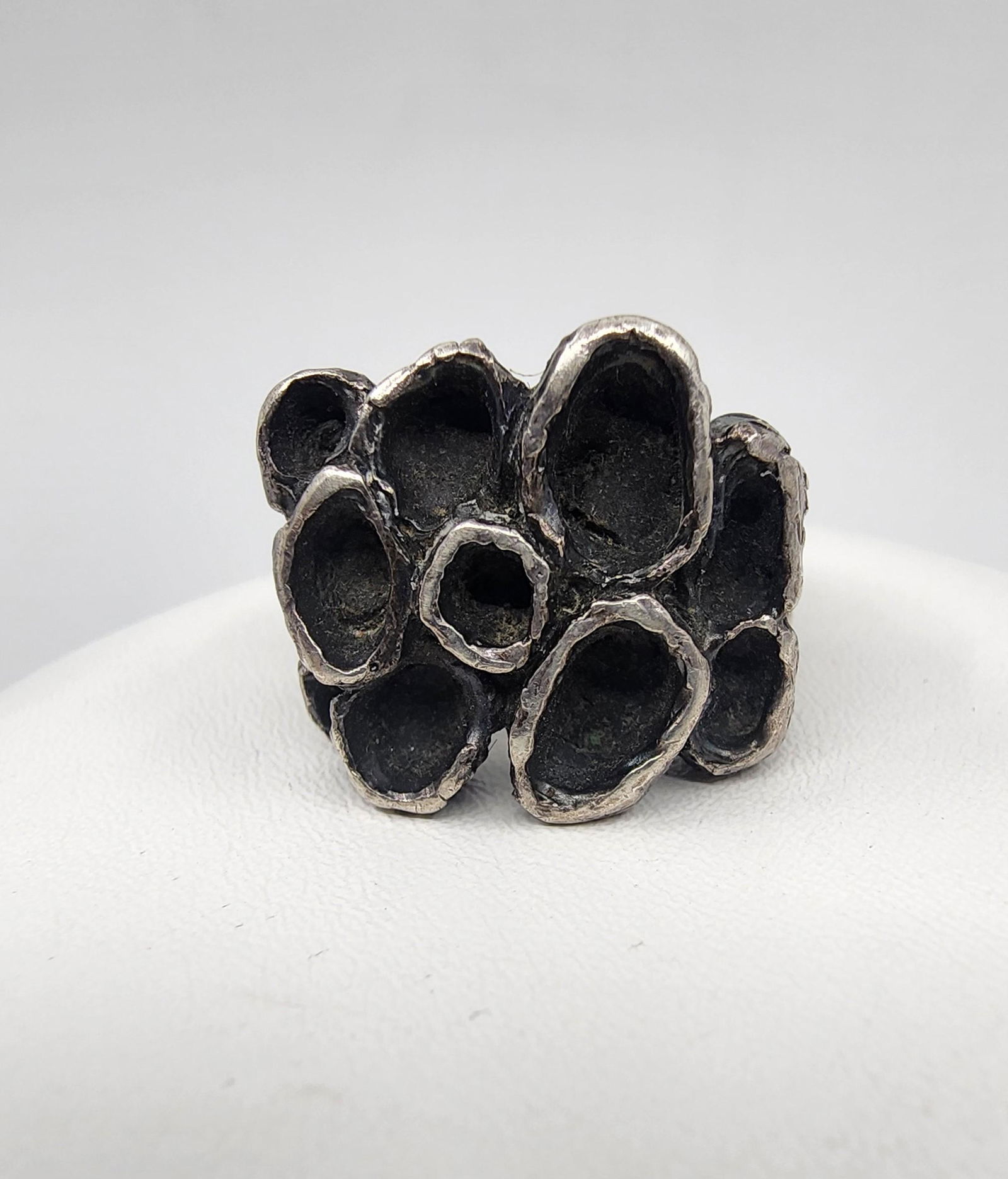 Ginza, Brutalist Modernist Sterling Silver Ring (1 of 5)