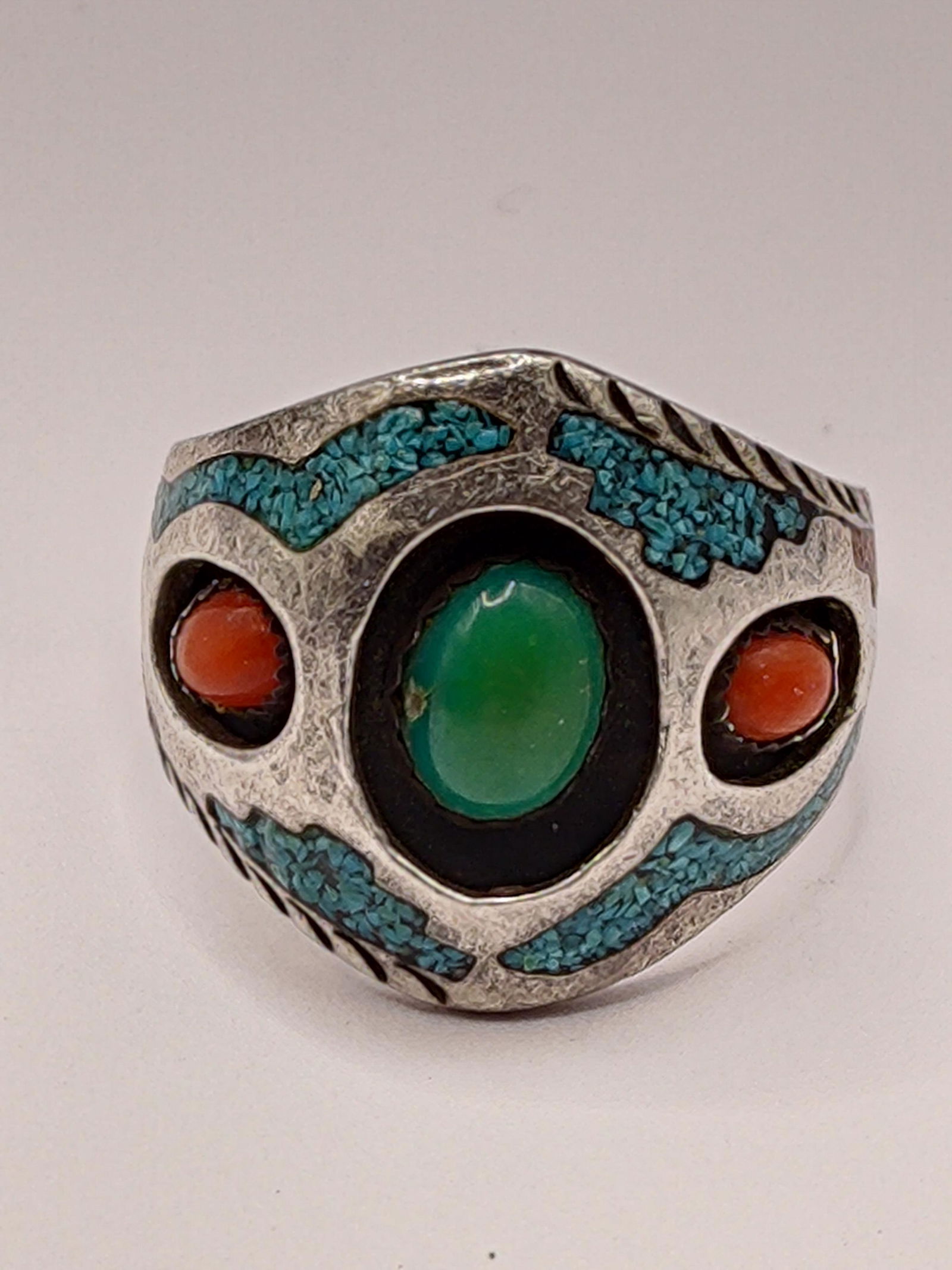 Navajo, Sterling Silver Green Turquoise and coral ring (1 of 7)