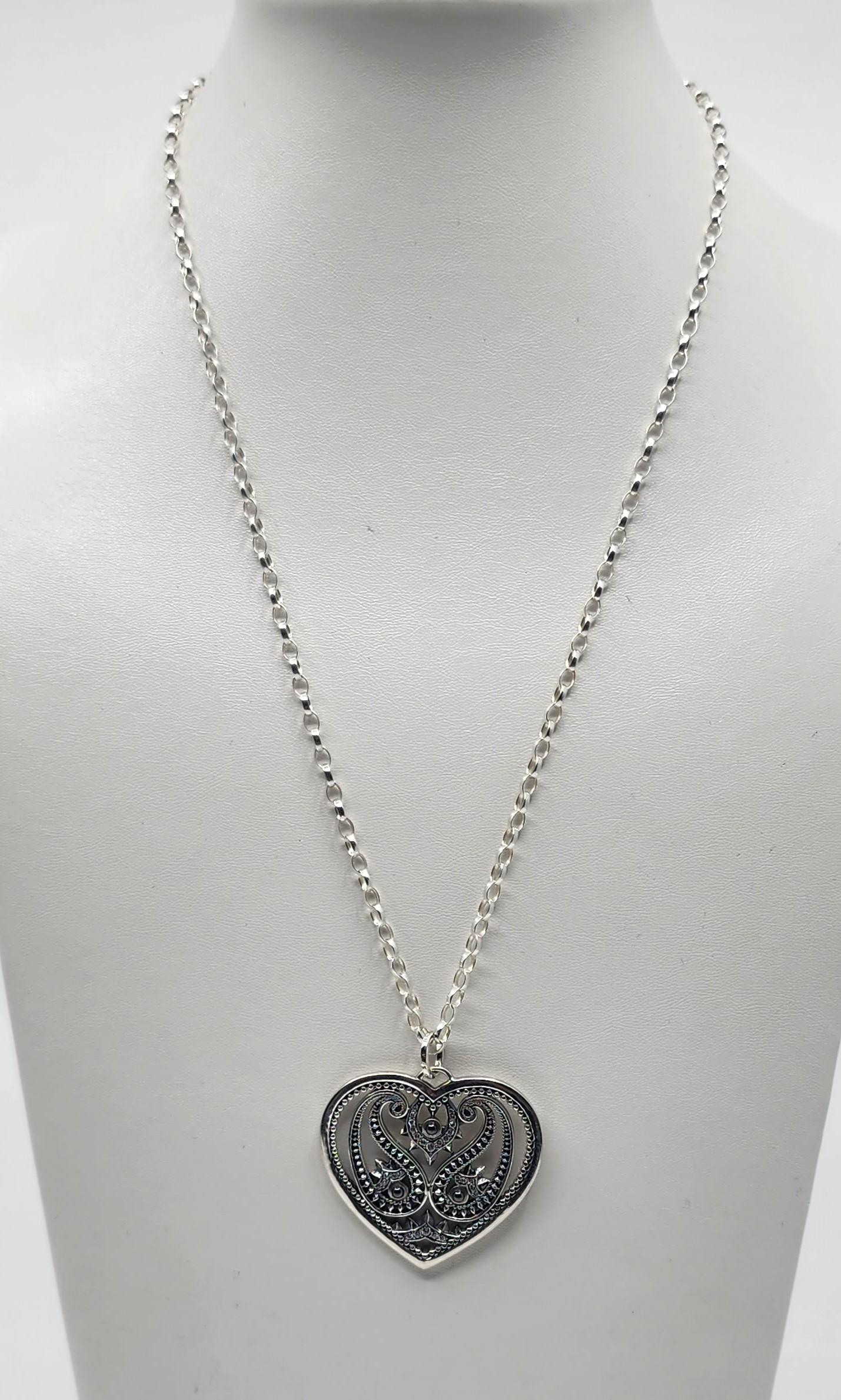 Thomas Sabo, Sterling Silver Heart Shape Pendant with Chain (1 of 8)