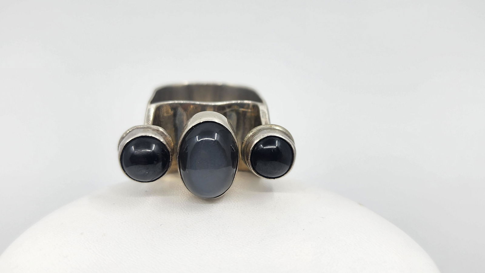 Large Sterling Silver Modernist Ring Set with 3 Stones (1 of 6)