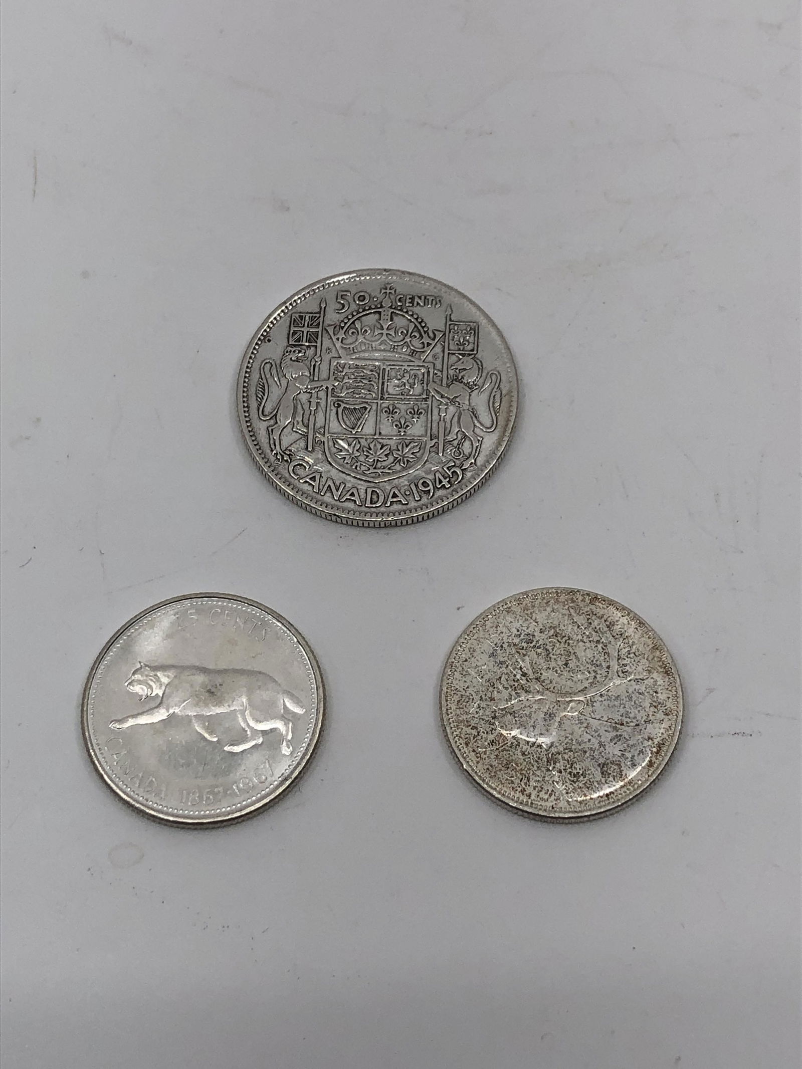 Set of 3 Canadian Coins, 25 Cents and 50 Cents (1 of 5)