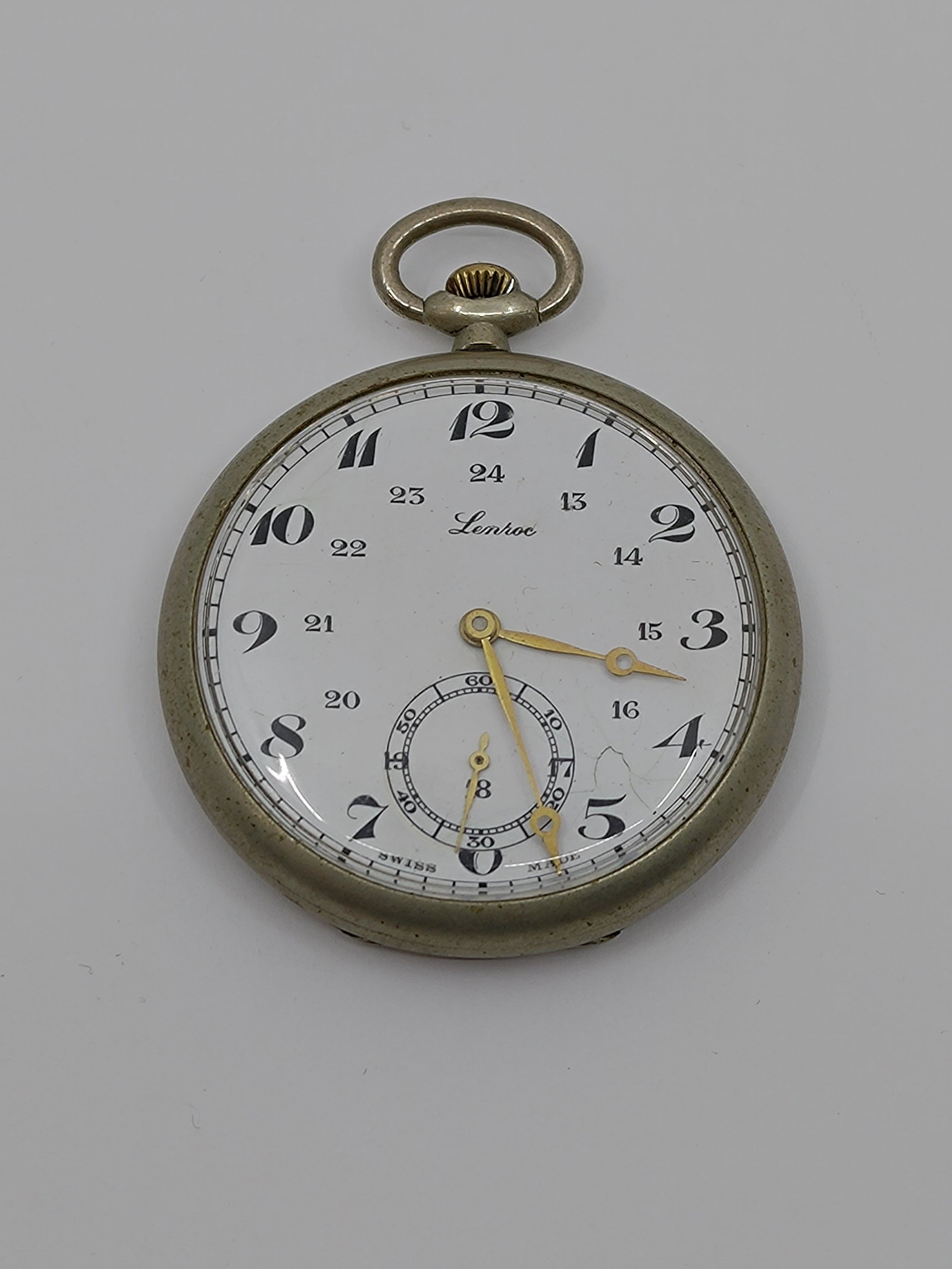 Lenroc Vintage Pocket Watch: Title : Lenroc Vintage Pocket Watch Description (FR) : montre de poche, Lenroc , 15 Jewels, Grandeur: 20S , boitier en Nickel, Fonctionelle,Nous ne pouvons pas garantir que la montre garde l'heure pr�