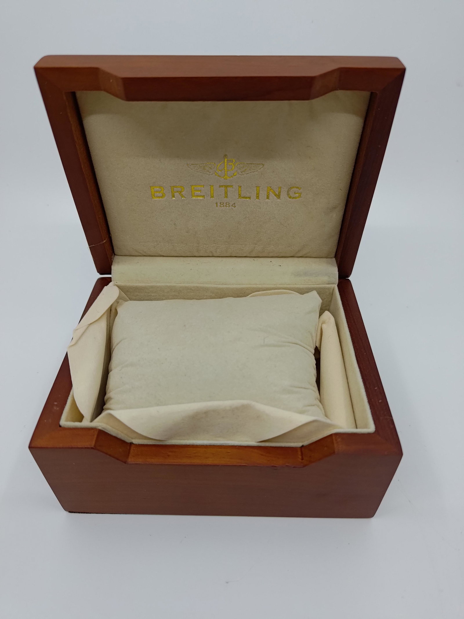 Original Breitling Watch Box (1 of 4)