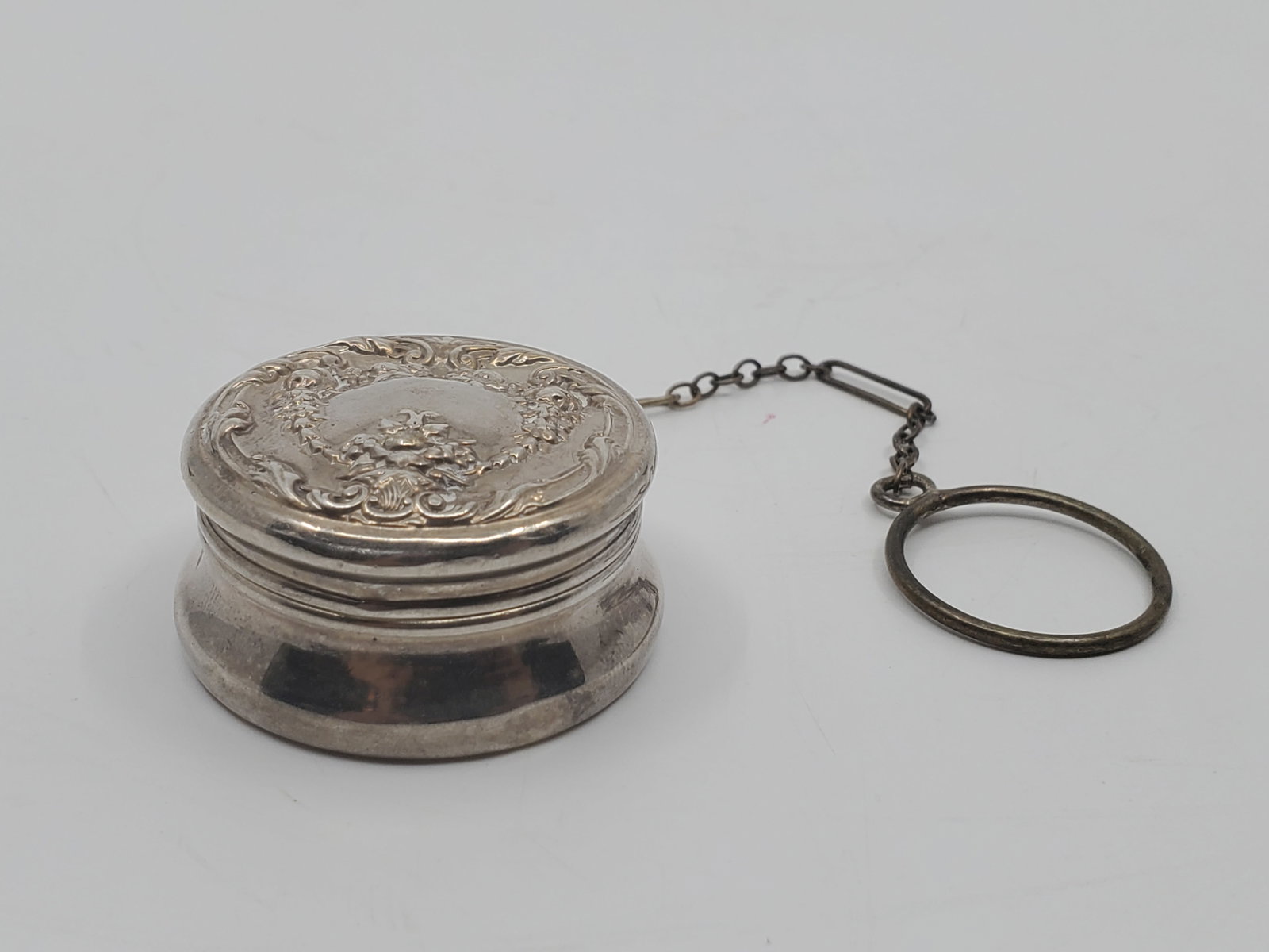 Foster & Bailey, American Sterling Silver Victorian Ladies Pill's Box (1 of 4)