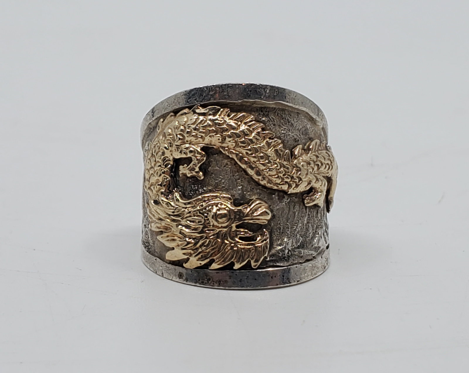 Vintage Chinese Sterling Silver and 14KT Gold Ring Depecting a Dragon (1 of 7)