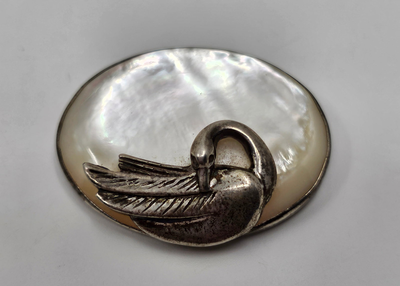 Vintage Sterling Silver Brooch Swan on Mother-of-pearl (1 of 7)