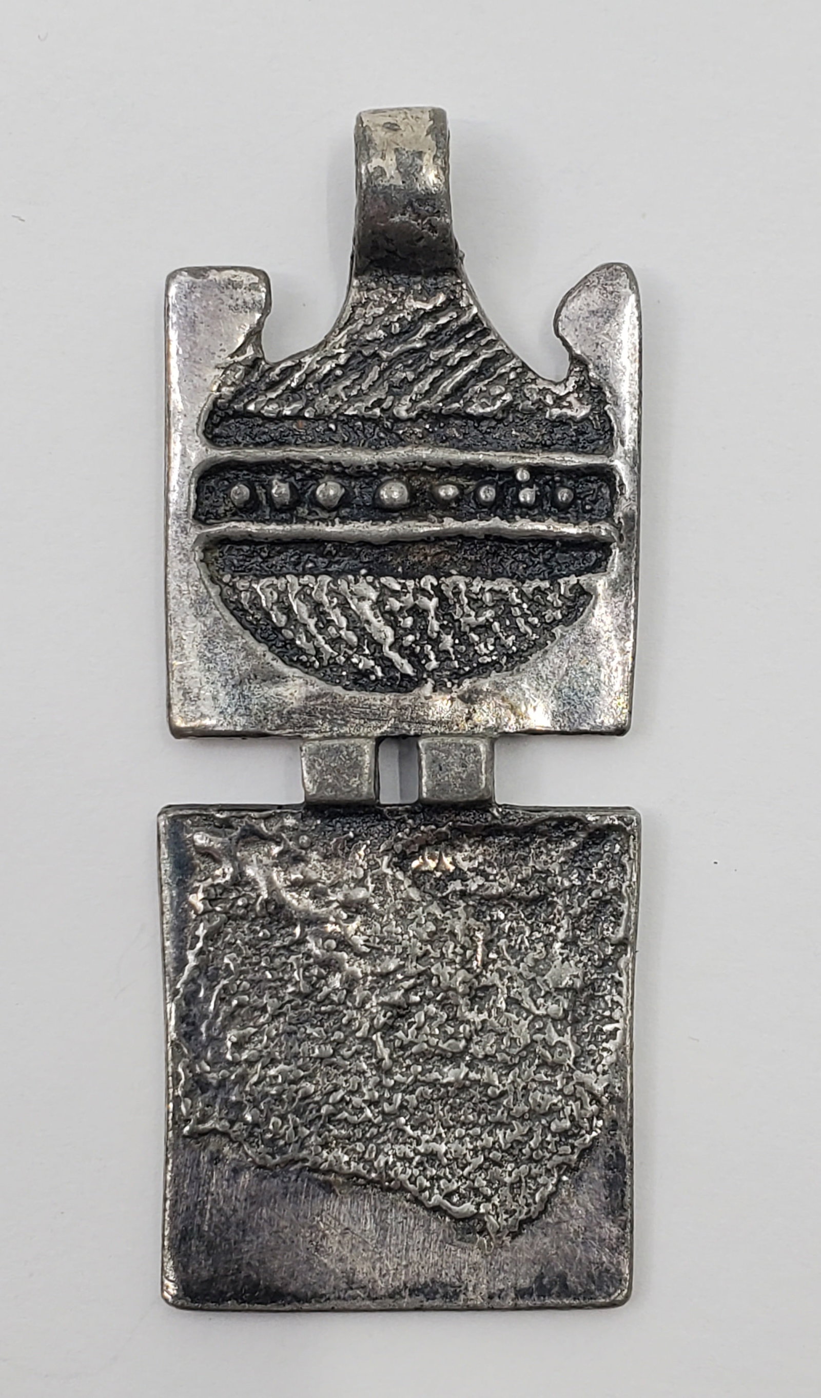 ROBERT LARIN Brutalist Modernist Pewter Pendant (1 of 3)