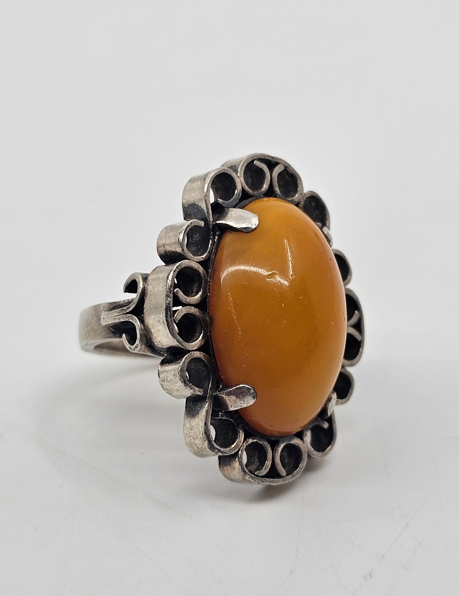 Vintage Sterling Silver Deep Orange Amber Ring (1 of 5)