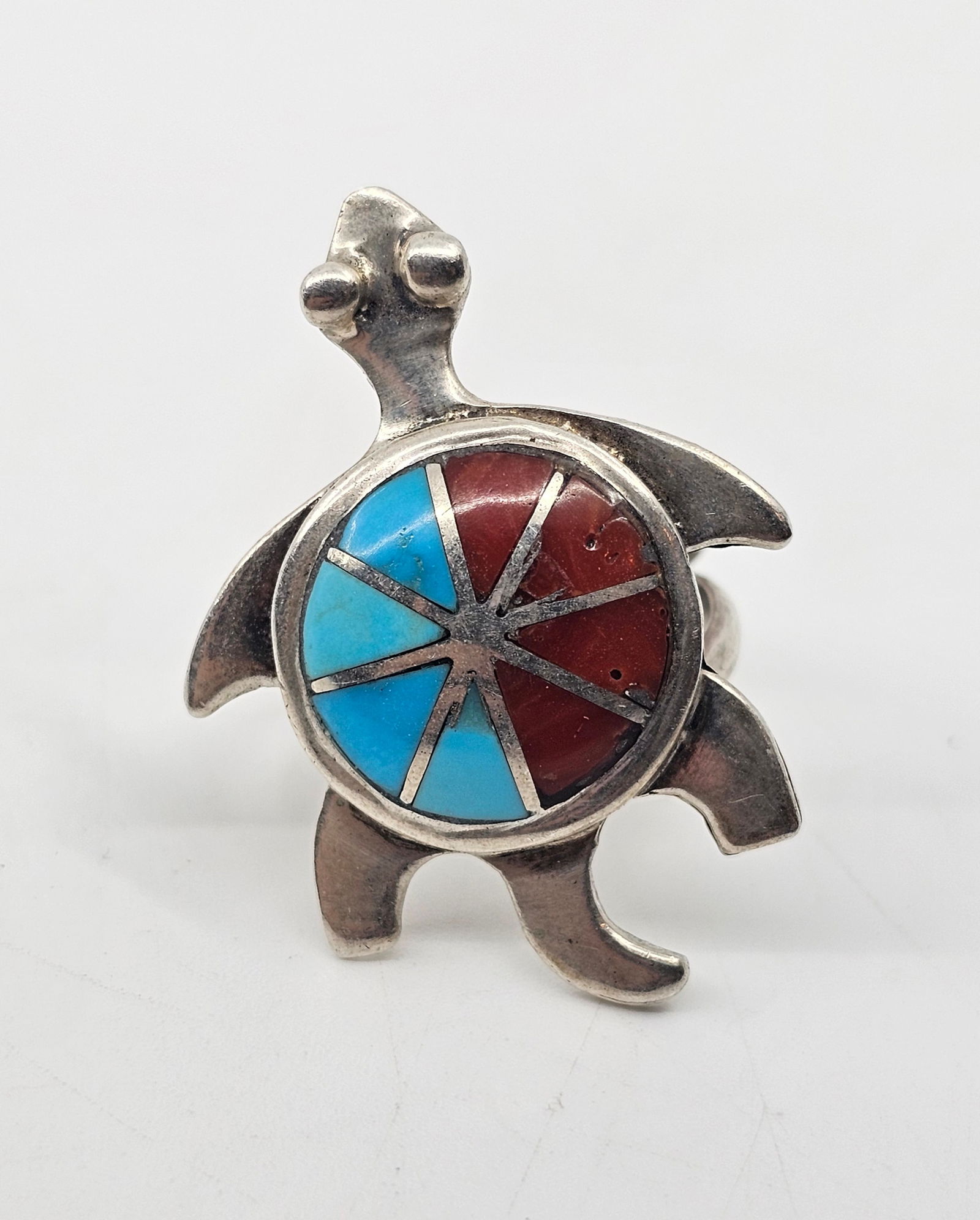 Augustine & Rosalie Pinto, Zuni Sterling Silver Turtle Ring insert with turquoise and red Coral (1 of 6)